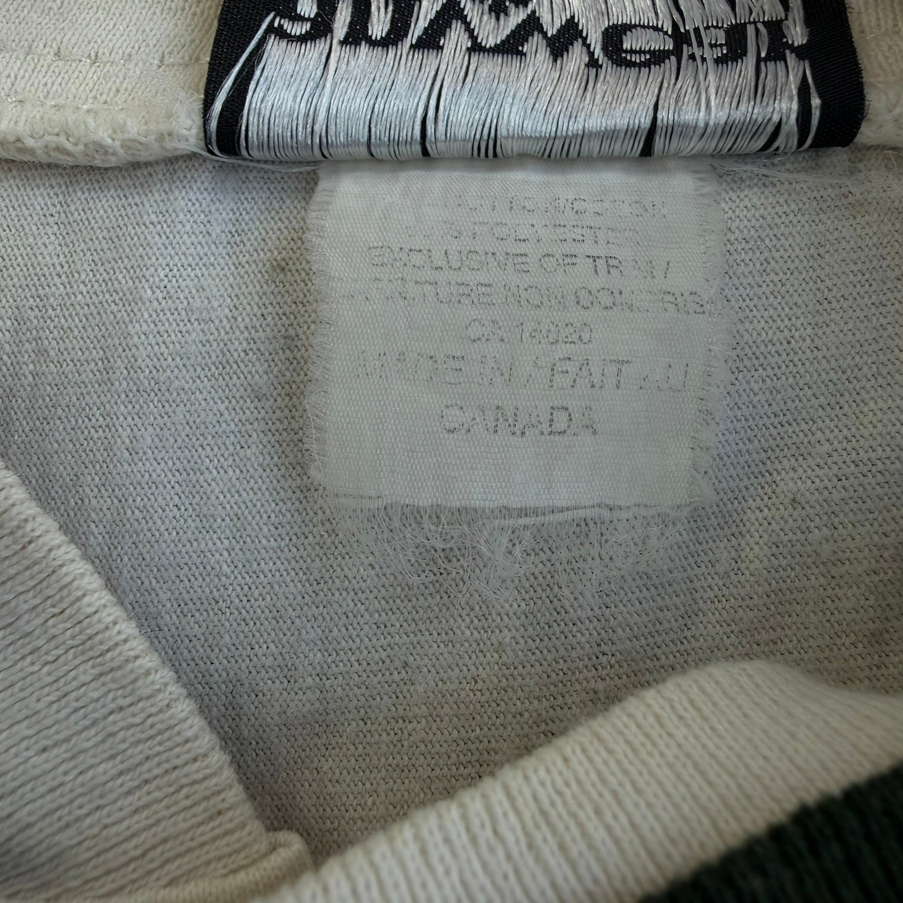 J- Vintage Fairmont BC Canada Embroidered Graphic Henley Crewneck - XL