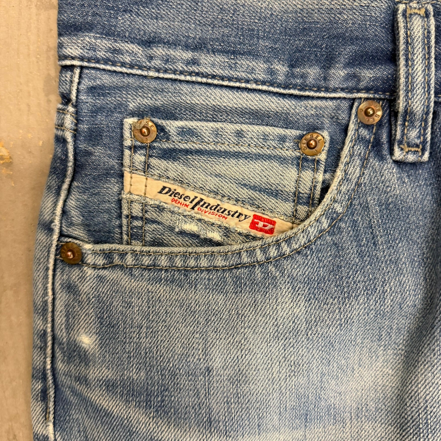 J- Vintage Diesel Industry Denim Straight Leg Jeans - 33w