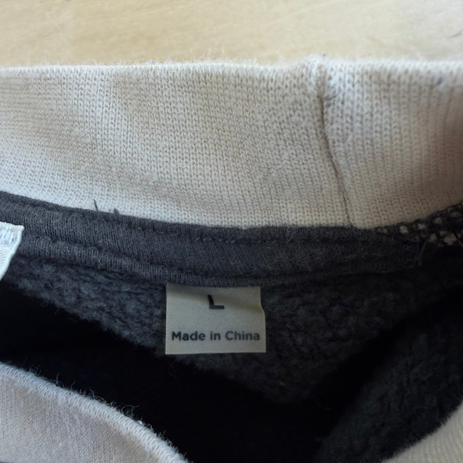 J- Vintage Playboy Play With Me Graphic Crewneck - L