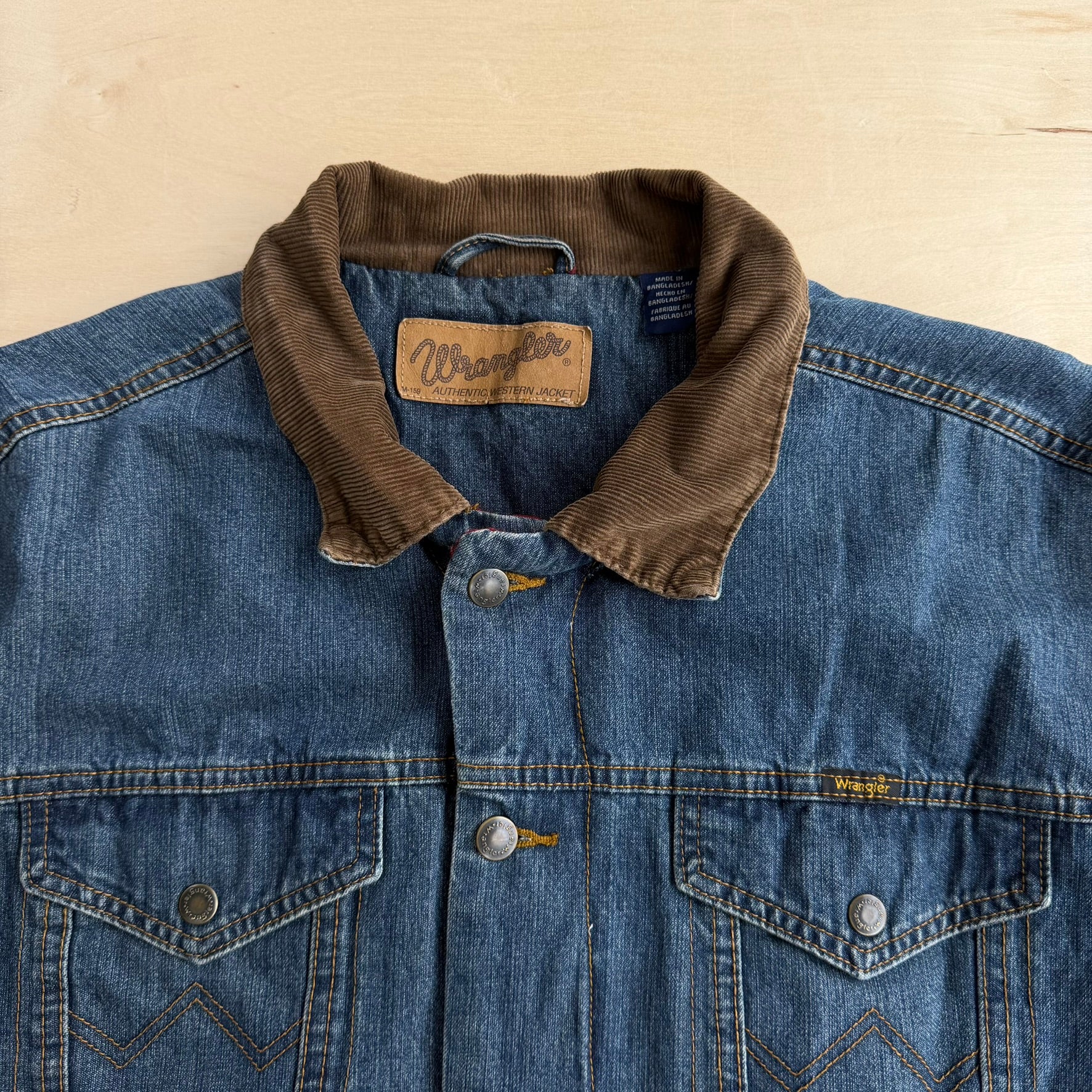 J- Vintage Wrangler Western Plaid Blanket Lined Denim Jacket - L