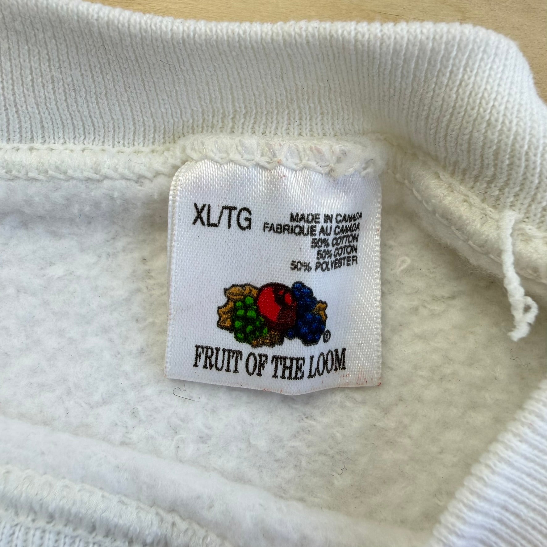 J- Vintage Canada Cub September Summit Members Only Graphic Crewneck - XL