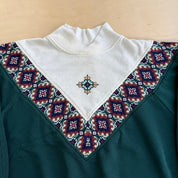 J- Vintage American Sportif Patterned & Embroidery Crewneck - L