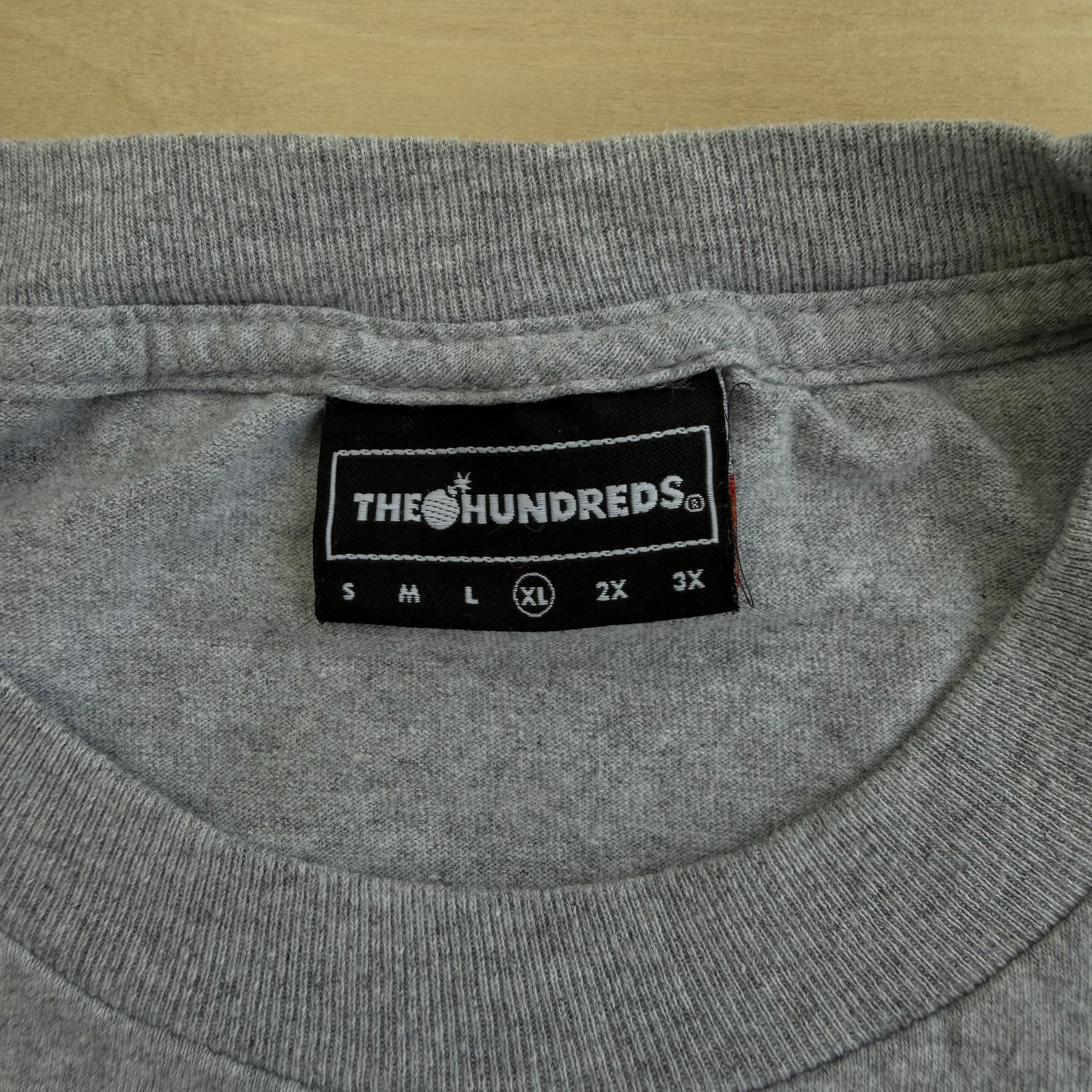 J- Vintage The Hundreds X Grizzly Graphic Tee - XL