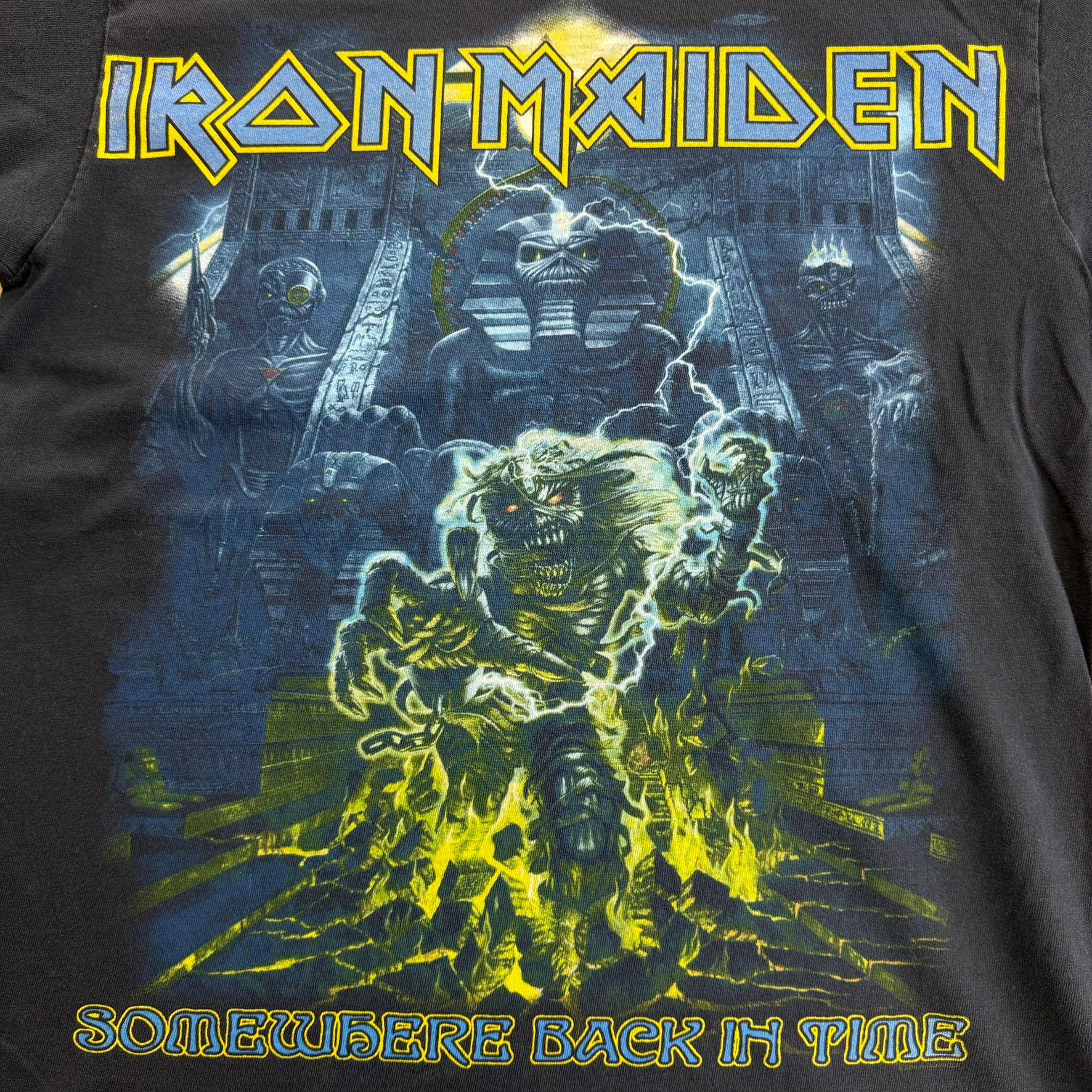 J- Vintage '10 Iron Maiden Somewhere Back In Time Graphic Tee - M
