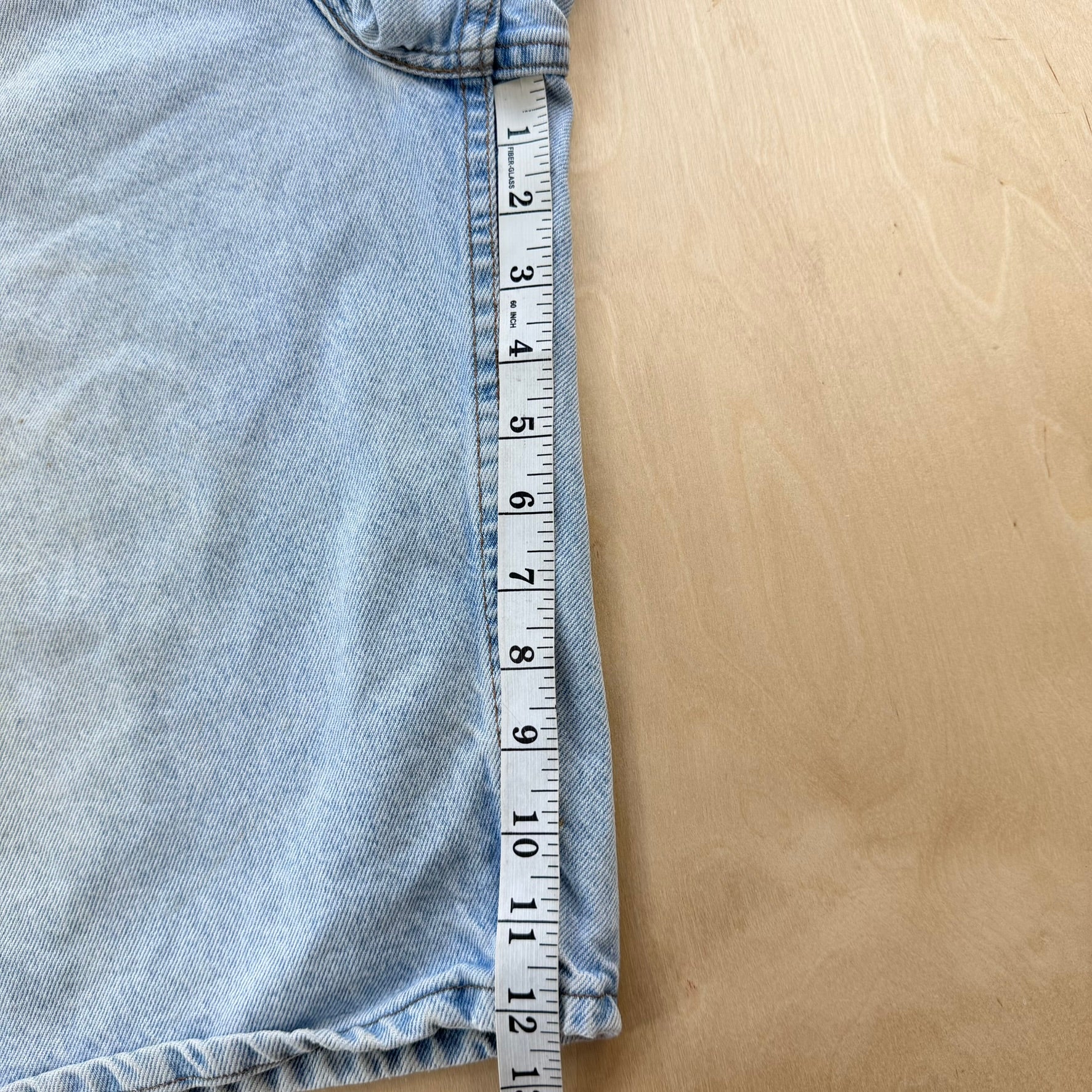 J- Vintage Levi's Silver Tab Made In USA  Baggy Jorts - 38 waist 12 inseam