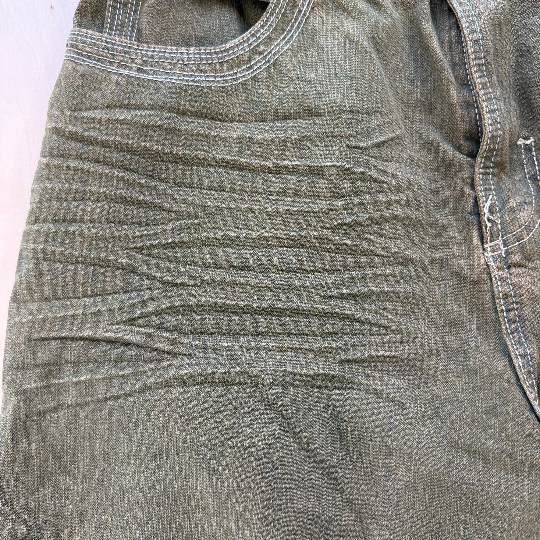 J- Vintage Old Skool Urban Wear Baggy Jorts - 38 waist 15 inseam