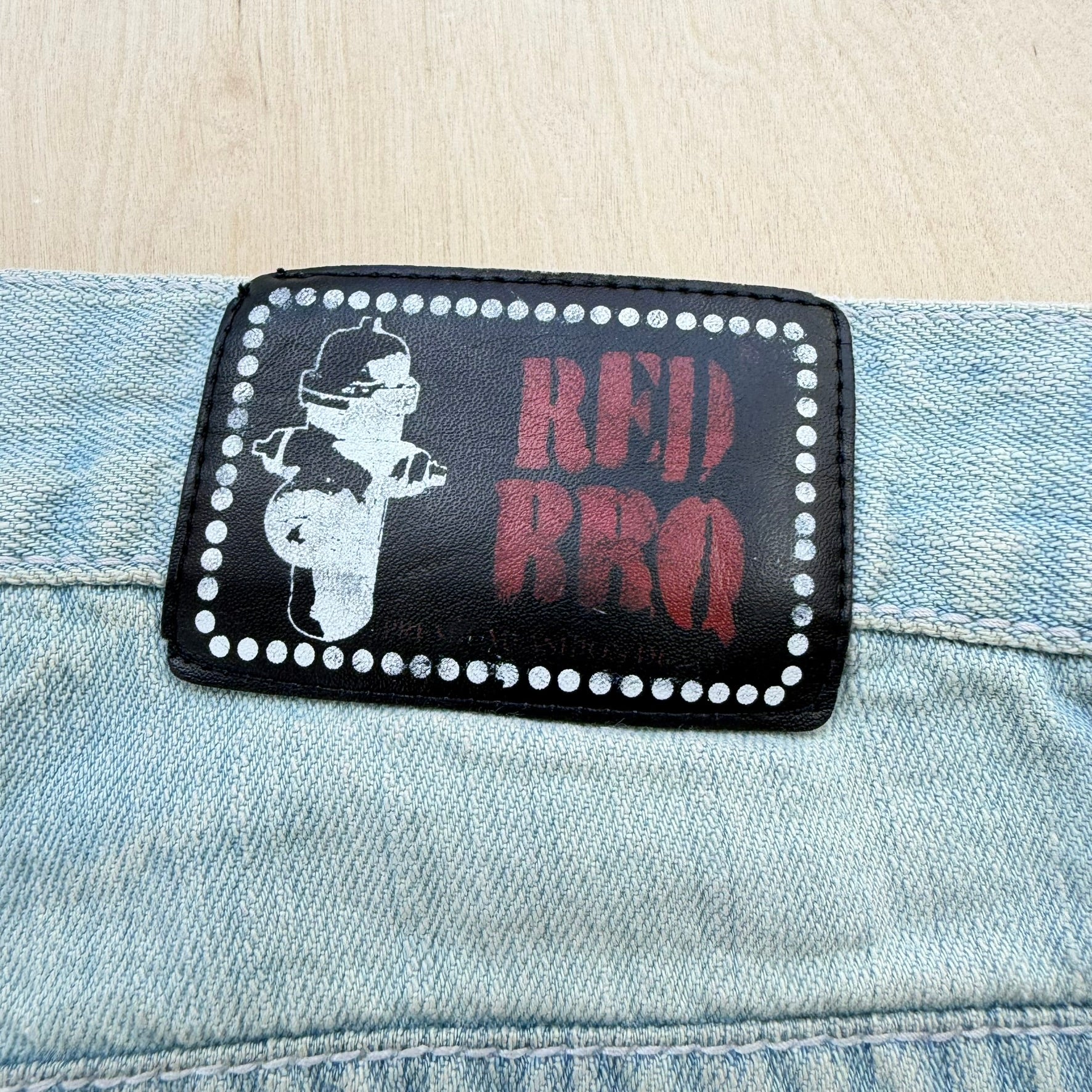 J- Vintage Red BBQ Embroidered Bird Baggy Jorts - 38 waist 12 inseam