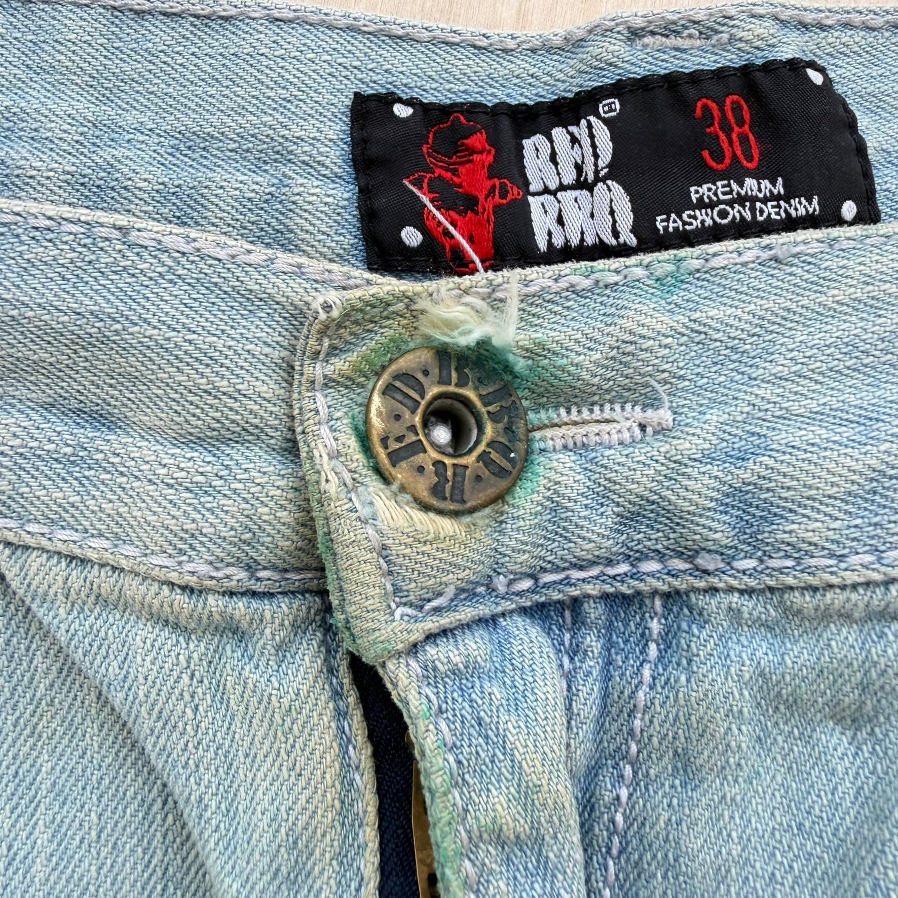 J- Vintage Red BBQ Embroidered Bird Baggy Jorts - 38 waist 12 inseam