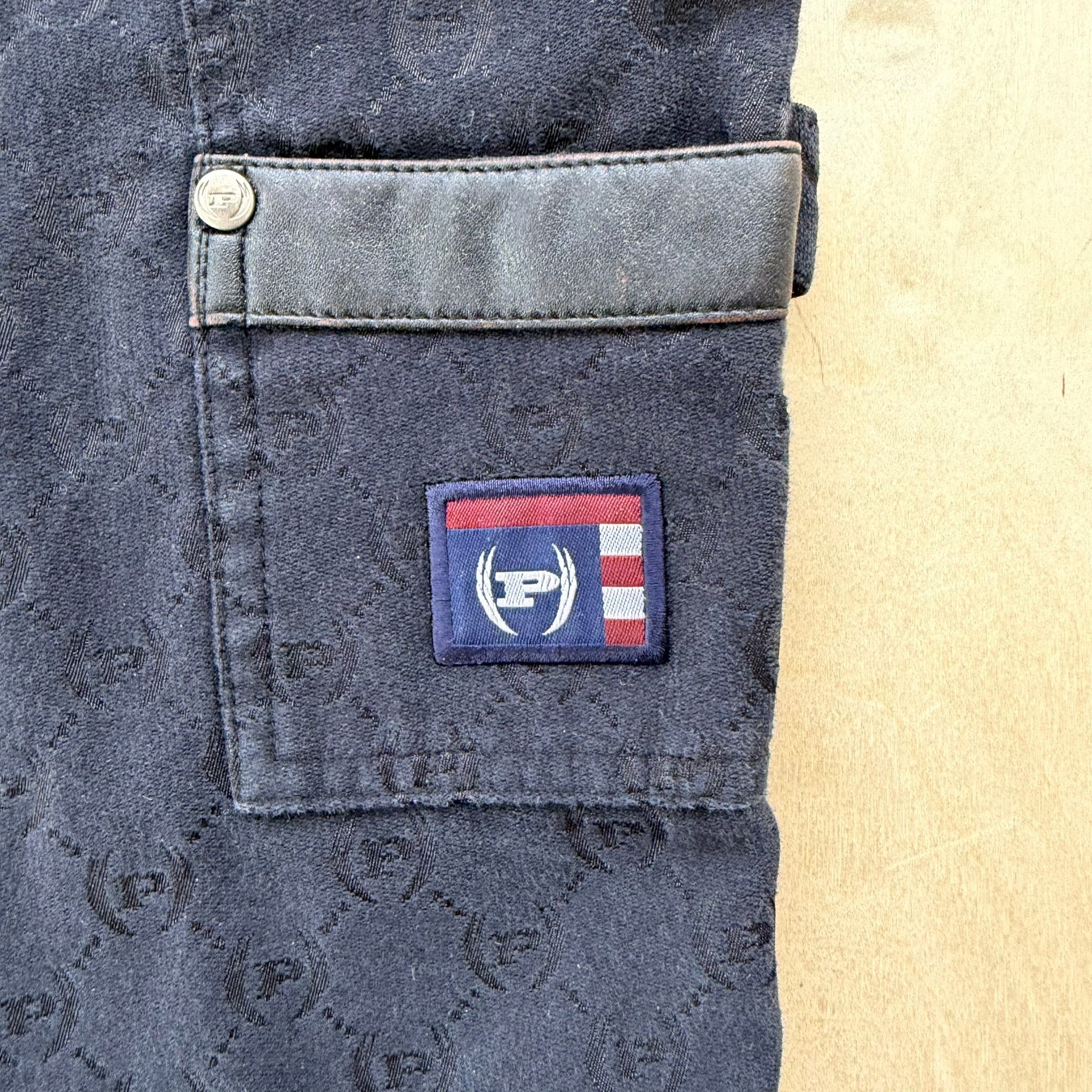 J- Vintage Phat Farm New York Carpenter Jorts - 38 waist 11 inseam