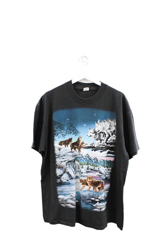 Z - Vintage Wolves Howling & Mountains Tee