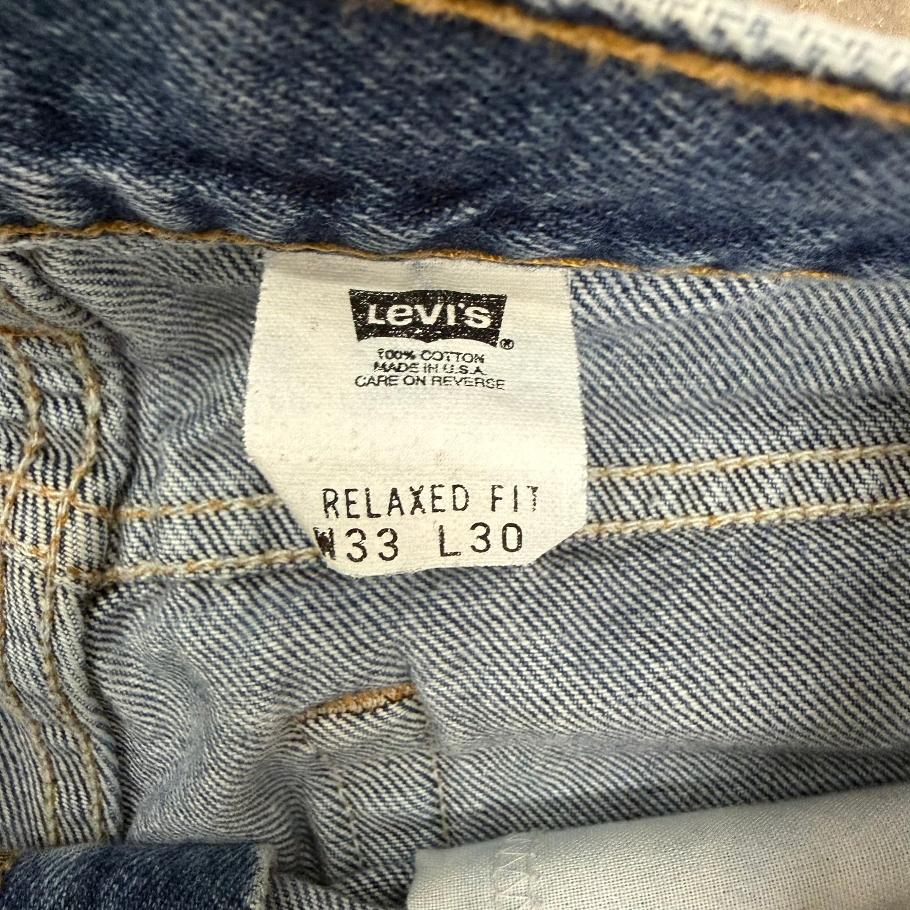 J- Vintage Levi's 540 Brown Tab Made In USA Relaxed Fit Jeans - 33x30
