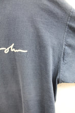 Load image into Gallery viewer, Z - Vintage Sean John Embroidered Script Tee
