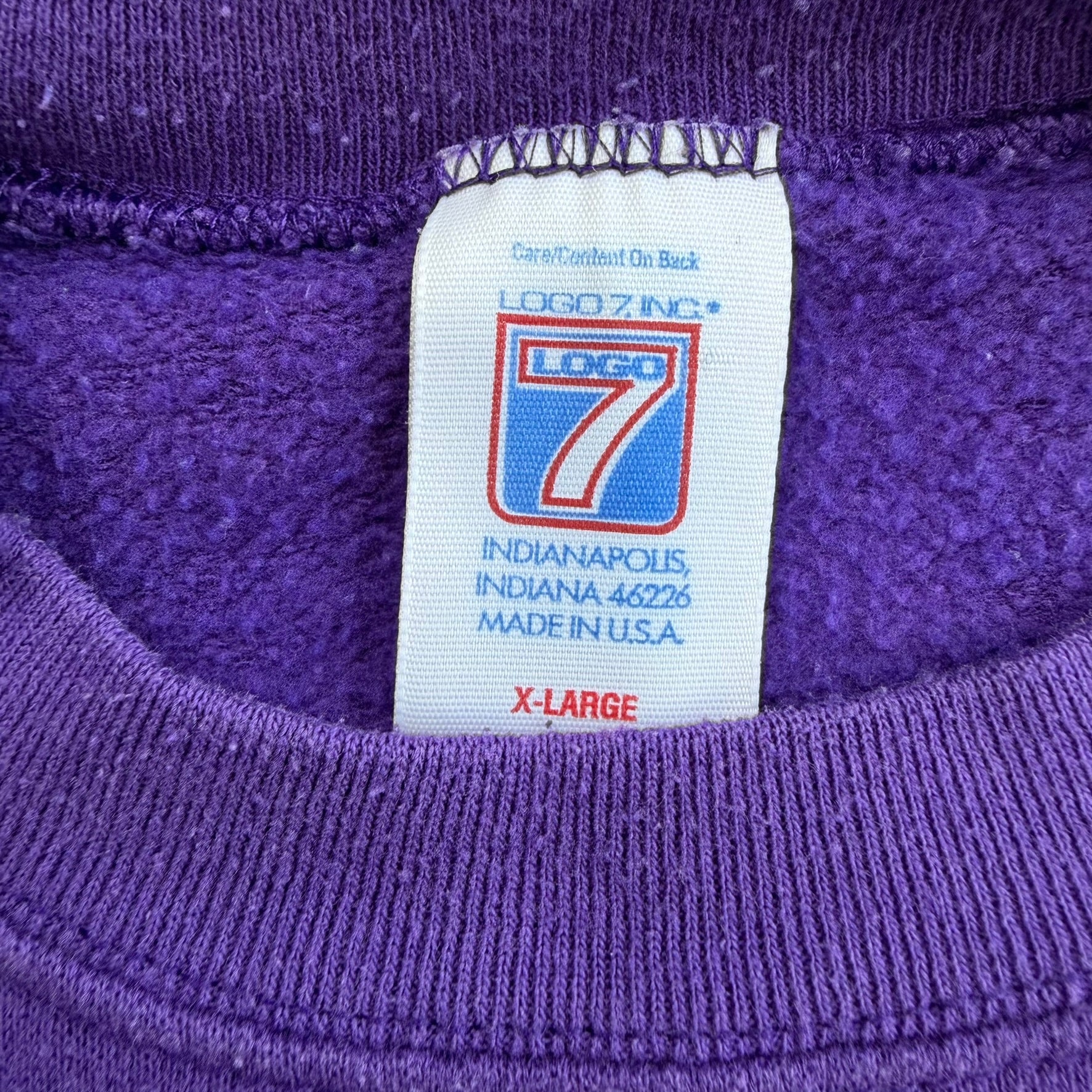 J- Vintage Los Angeles Lakers NBA Graphic Made In USA Logo 7 Crewneck - XL