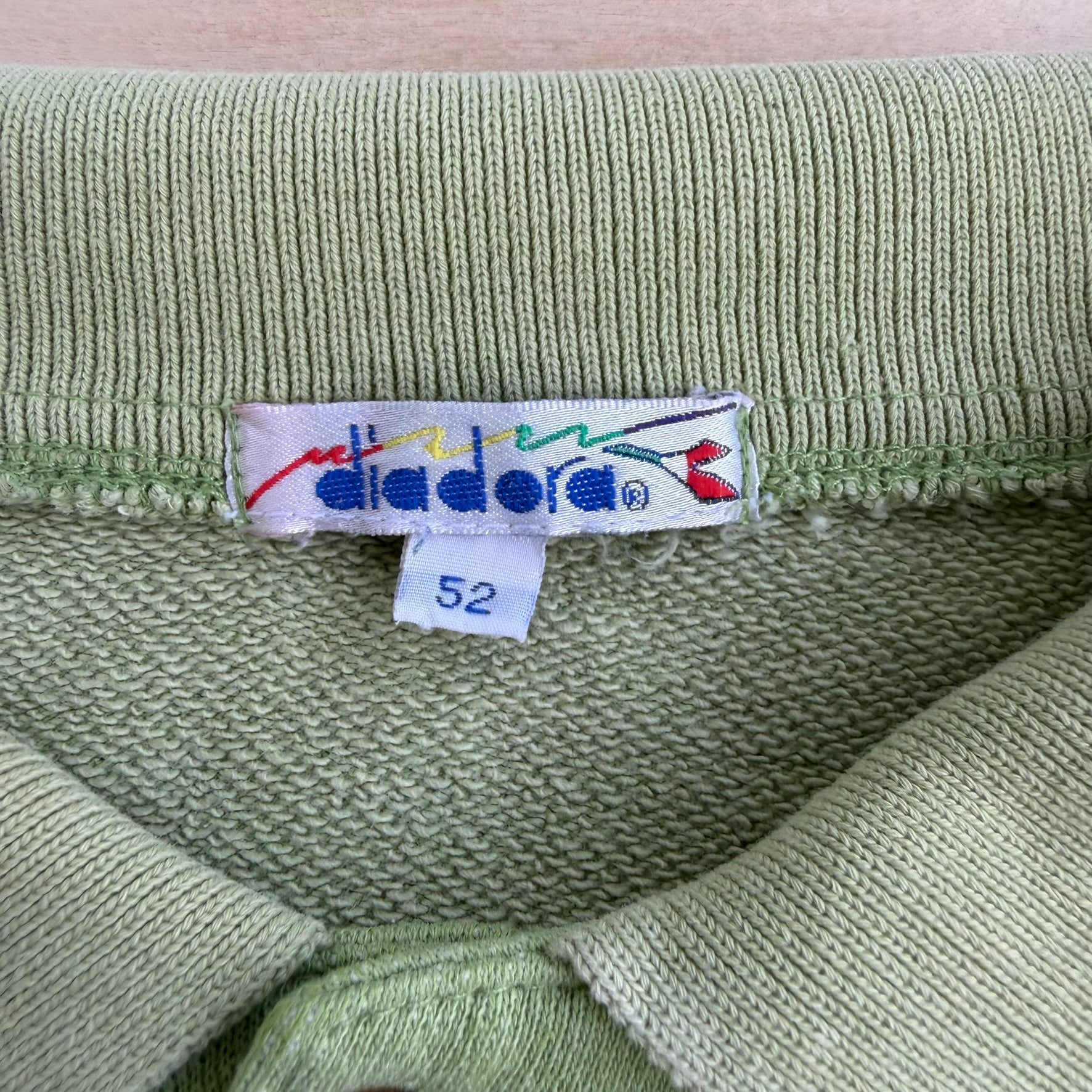 J- Vintage 90s Diadora Embroidered Crest Henley Crewneck - 52 (fits M)