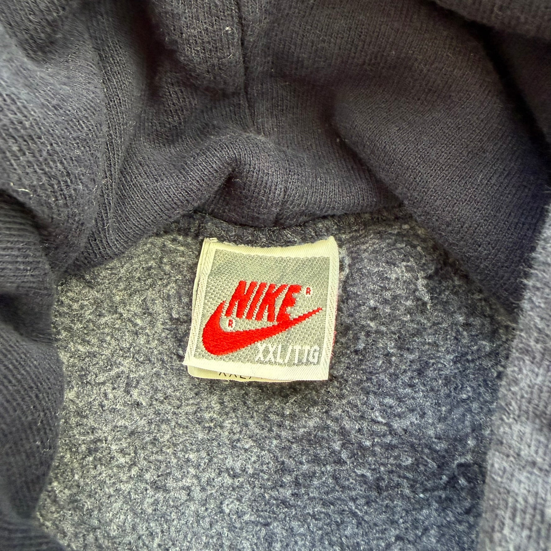 J- Vintage 90s Nike Embroidered Swoosh Navy Hoodie - 2XL