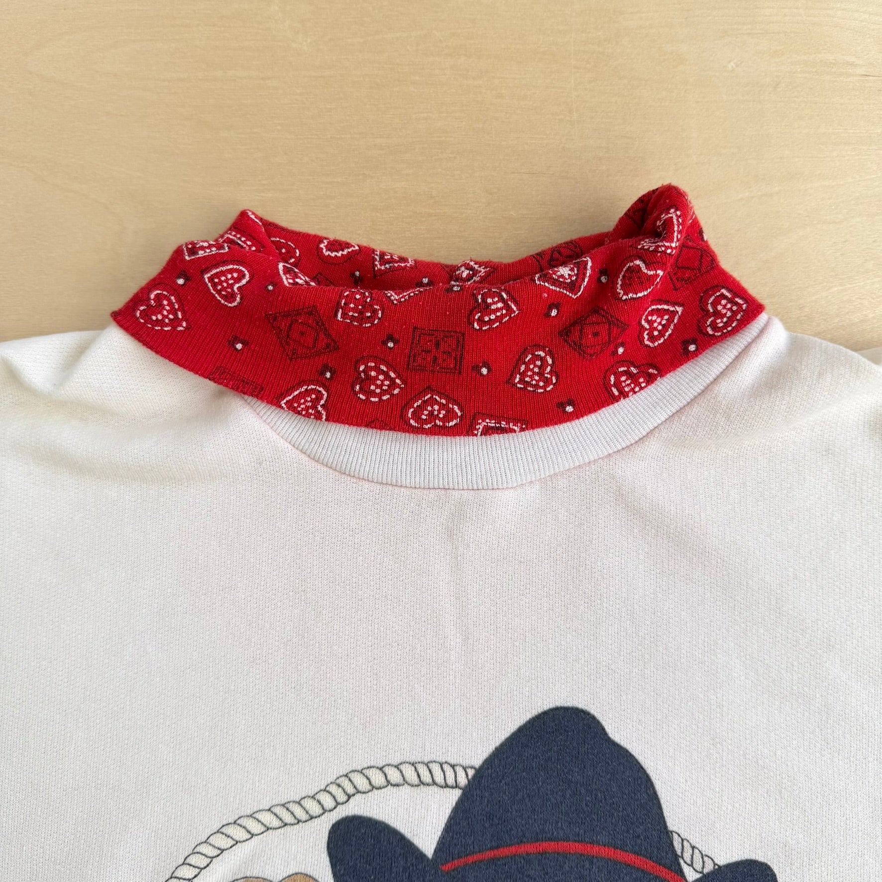 J- Vintage Western Cats Graphic Grandma Crewneck - L