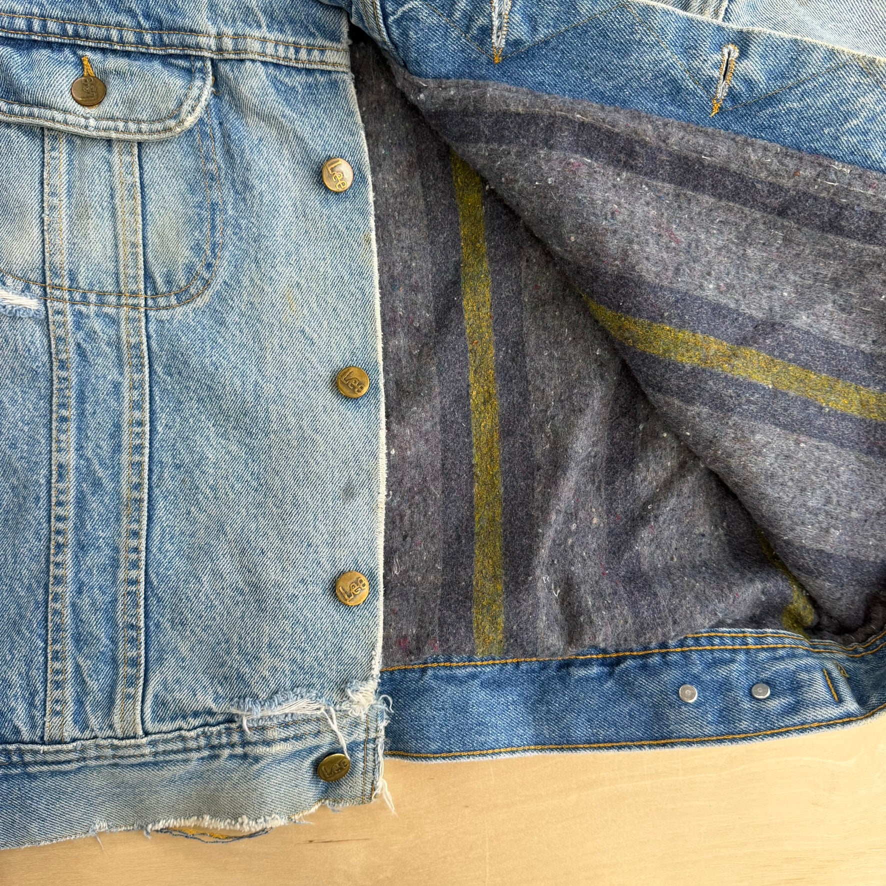 J- Vintage 80s Lee Stormrider Blanket Lined Denim Jacket - 40 (fits L)