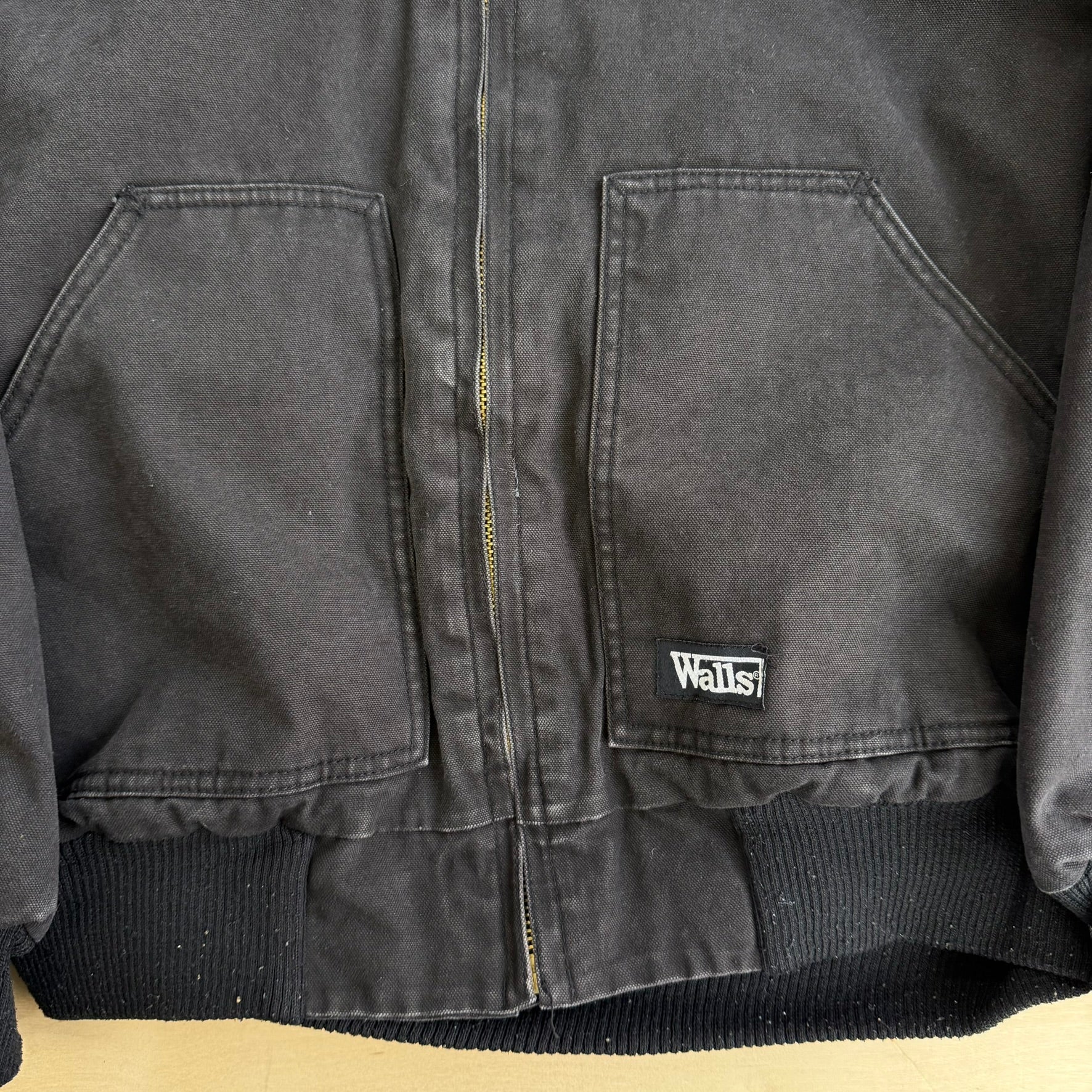 J- Vintage Walls Quilt Blanket Lined Faded Black Canvas Hooded Work Jacket - L