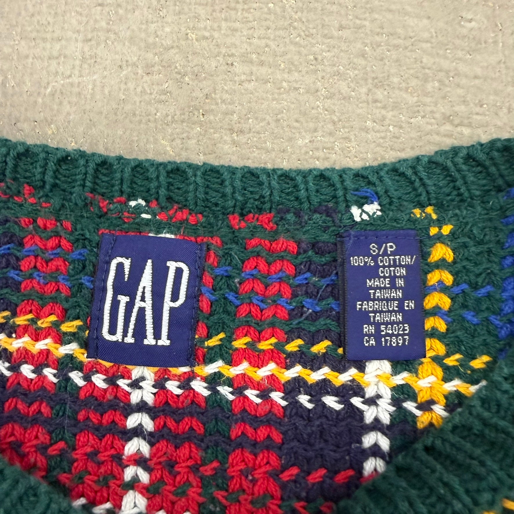 J- Vintage 90s Gap Plaid Pattern Dark Green Knit Sweater - S