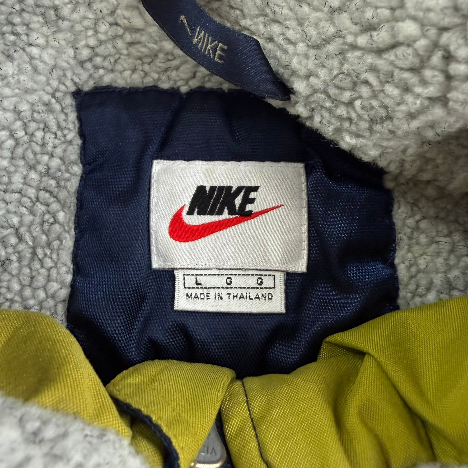 J- Vintage 90s Nike Embroidered Swoosh Sherpa Fleece Lined Zip Up Winter Jacket - L