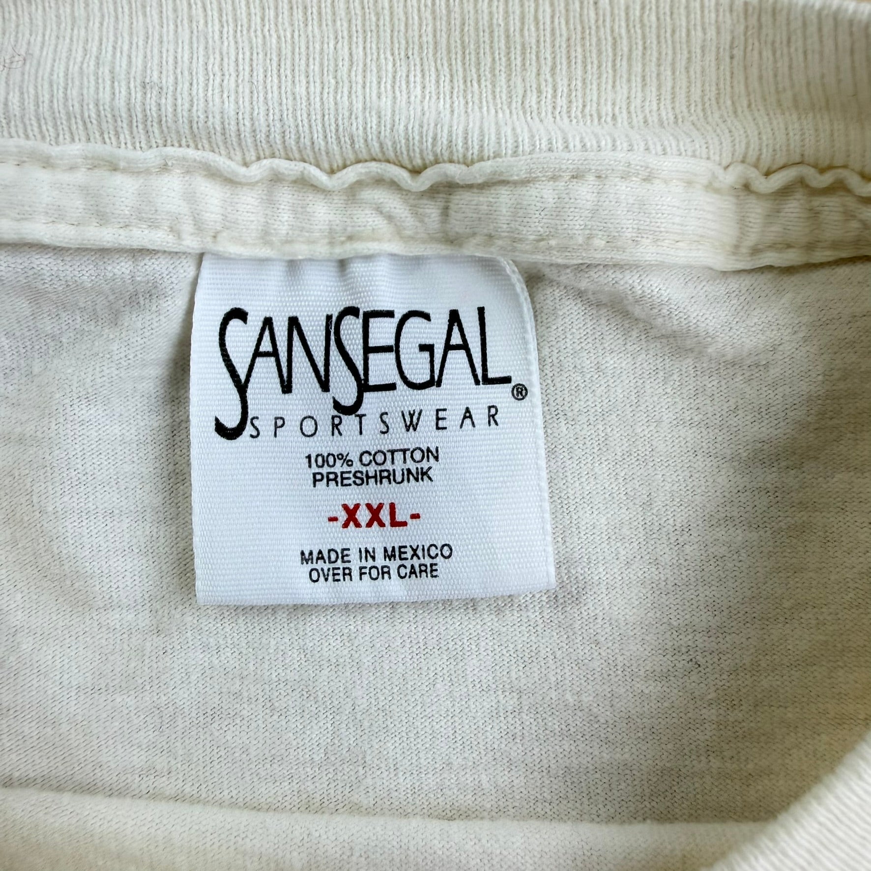 J- Vintage '94 San Segal Yellowstone Wolves In Forest Graphic Tee - 2XL