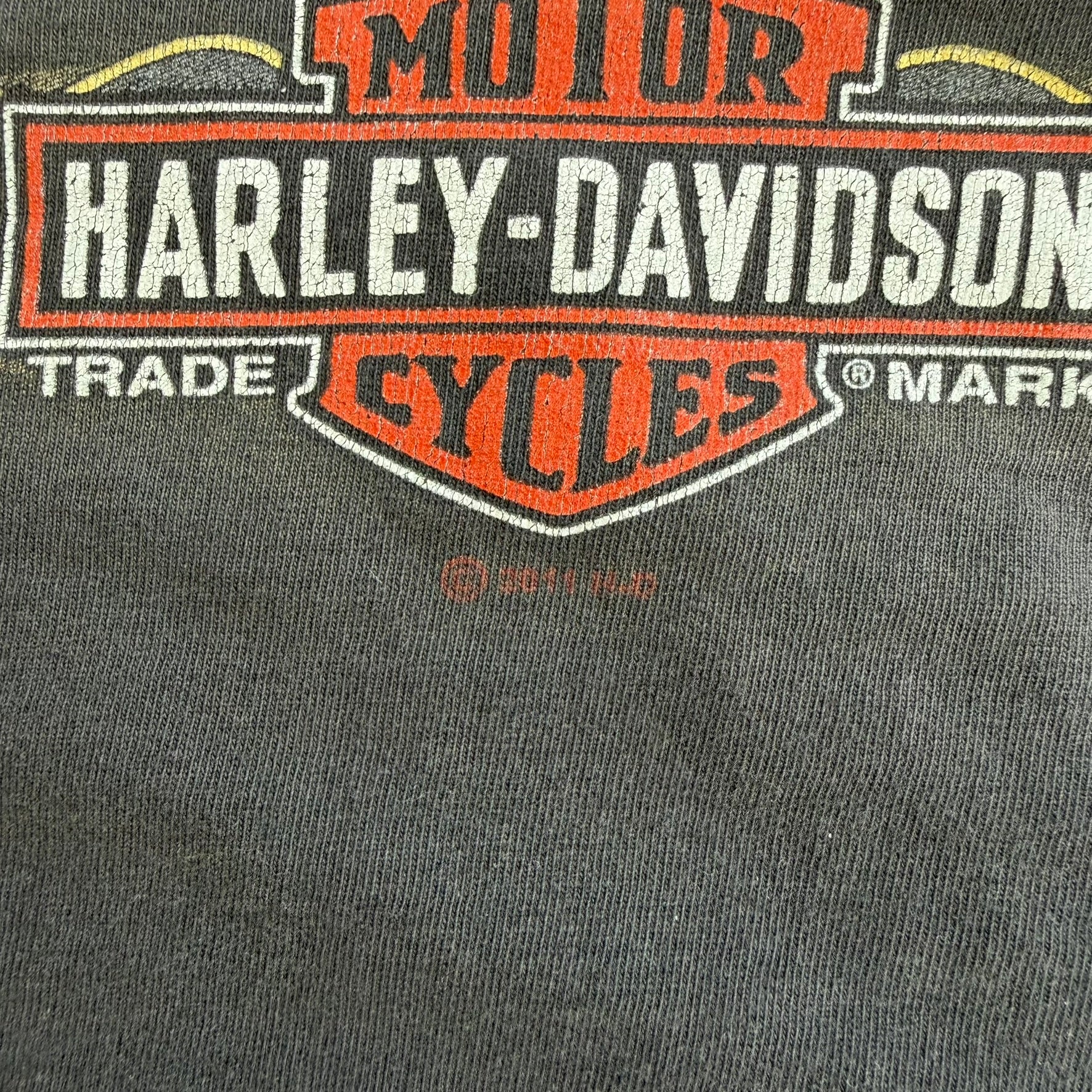 J- '11 Harley Davidson Sudbury Ontario Canada Graphic Tee - L