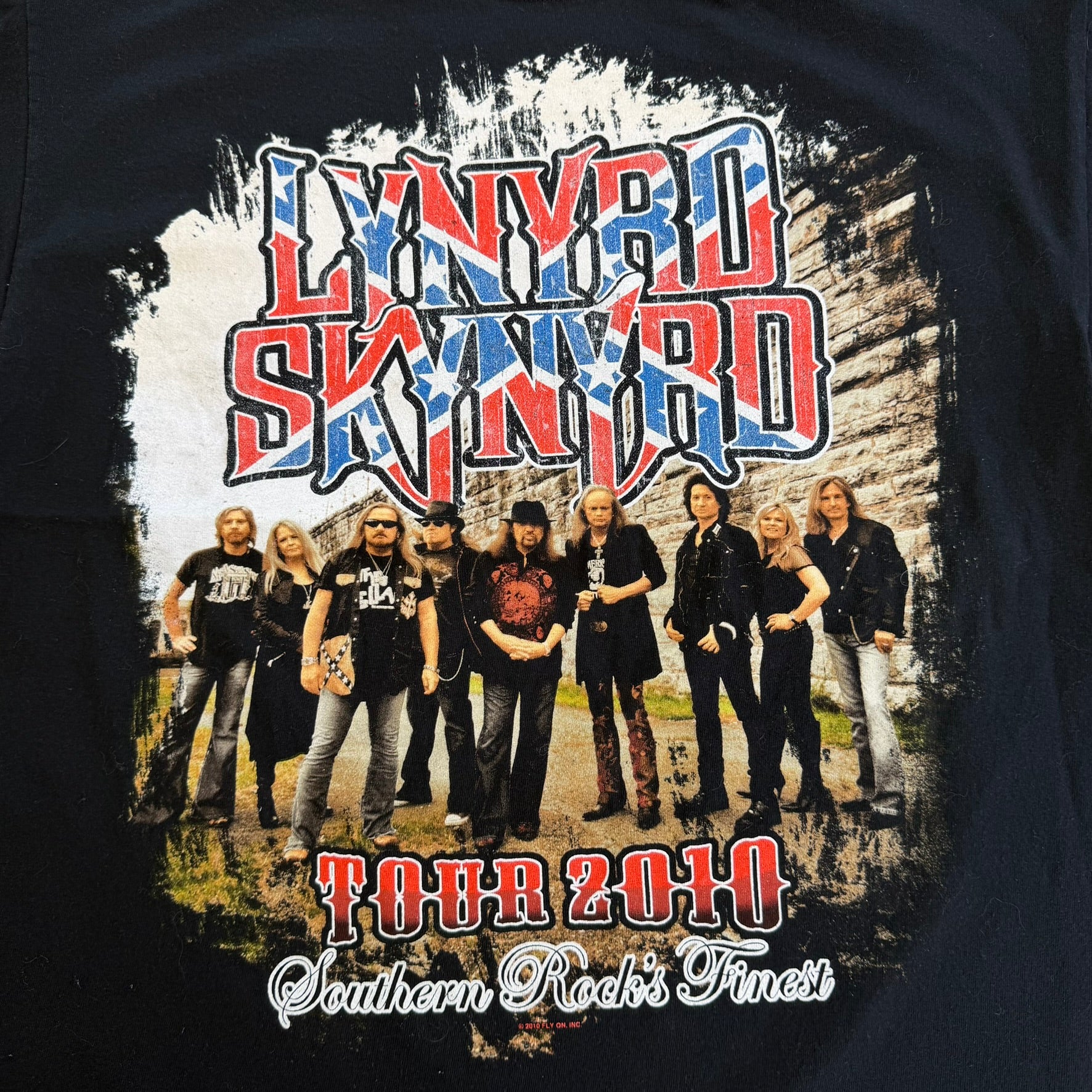 J- Vintage '10 Lynyrd Skynyrd Tour Southern Rocks Finest Picture Tee - L