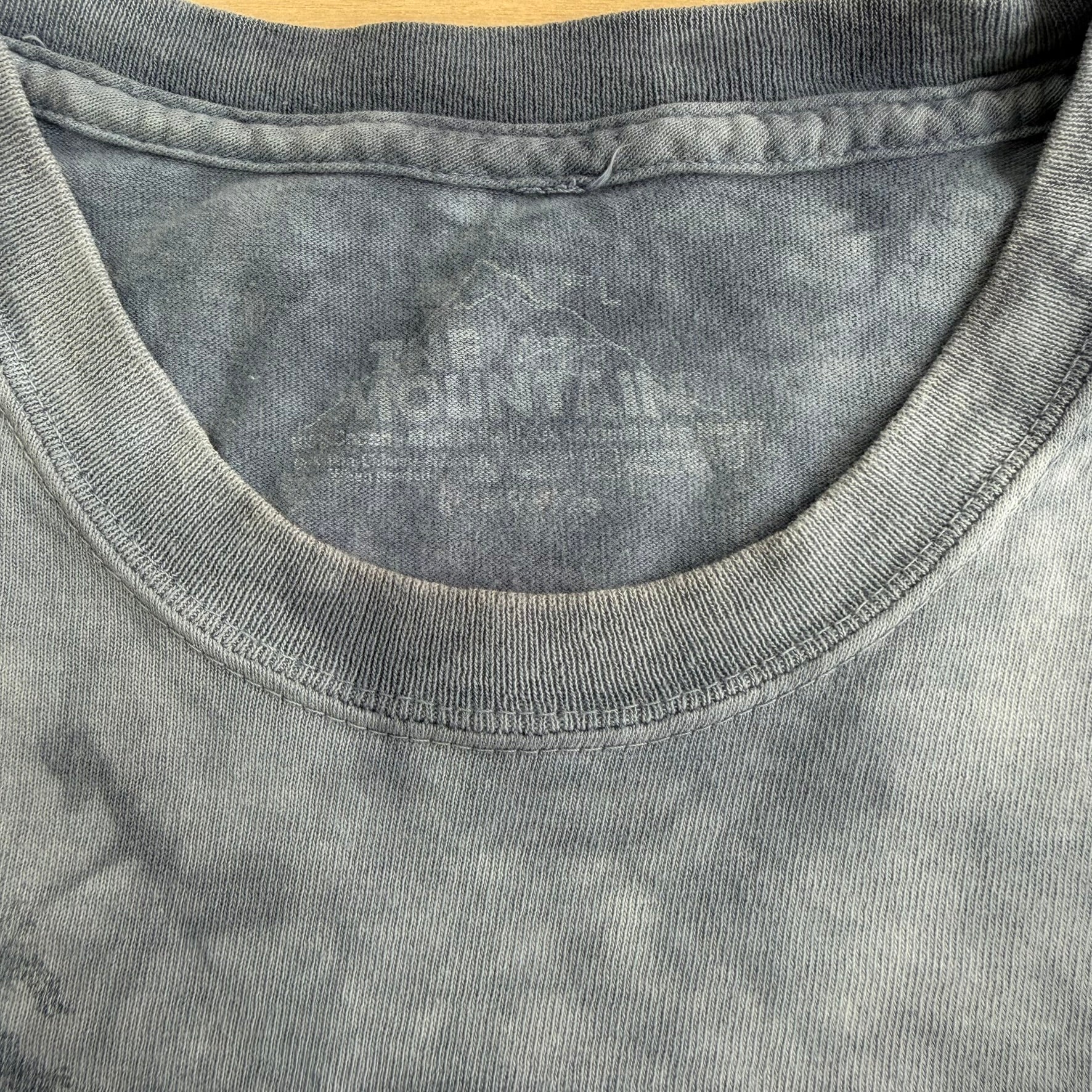 J- Vintage The Mountain Gardner Find 3 Bears Graphic Acid Wash Made In USA Tee - L