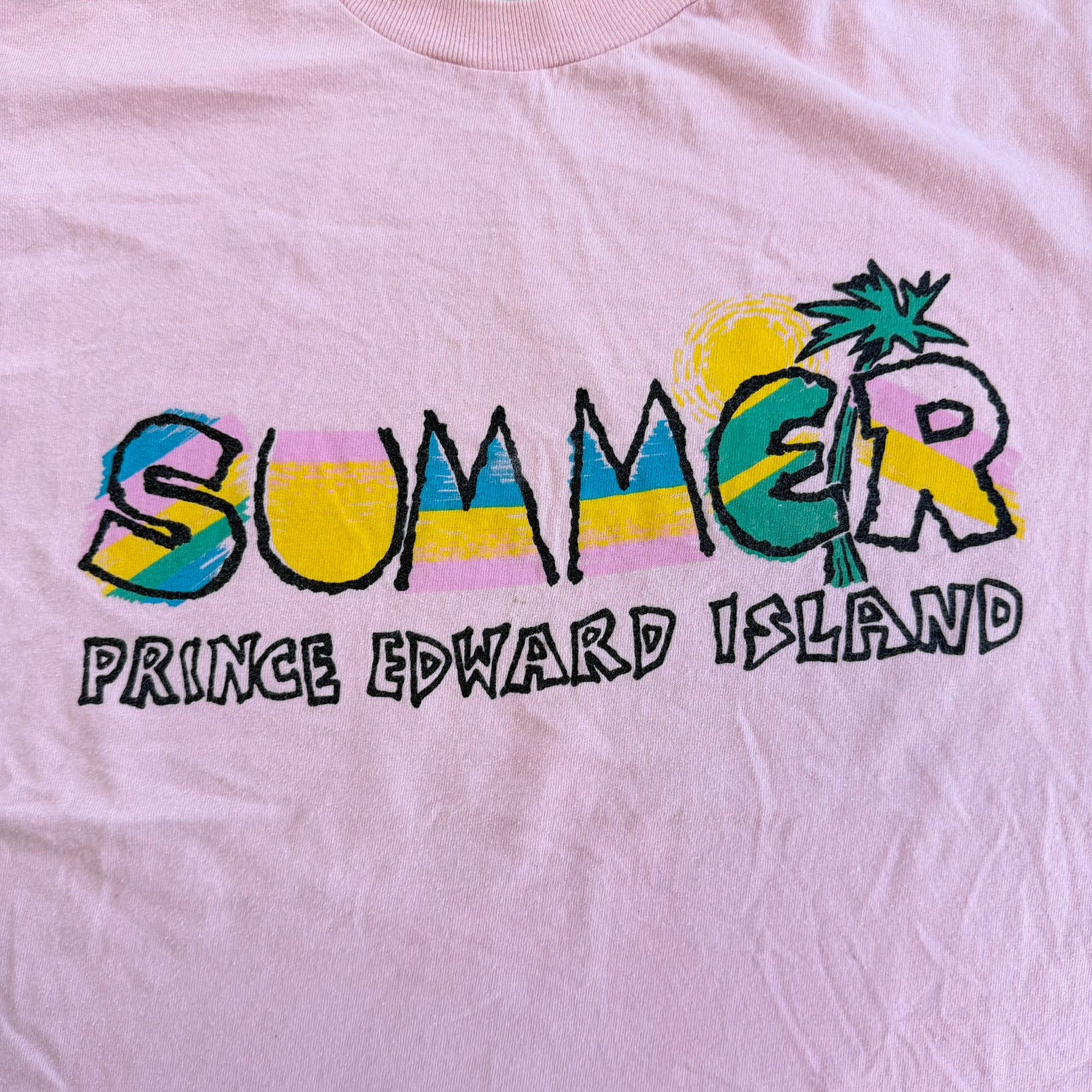 J- Vintage Christopher Beach Club Summer Prince Edward Island Text Single Stitch Tee - M