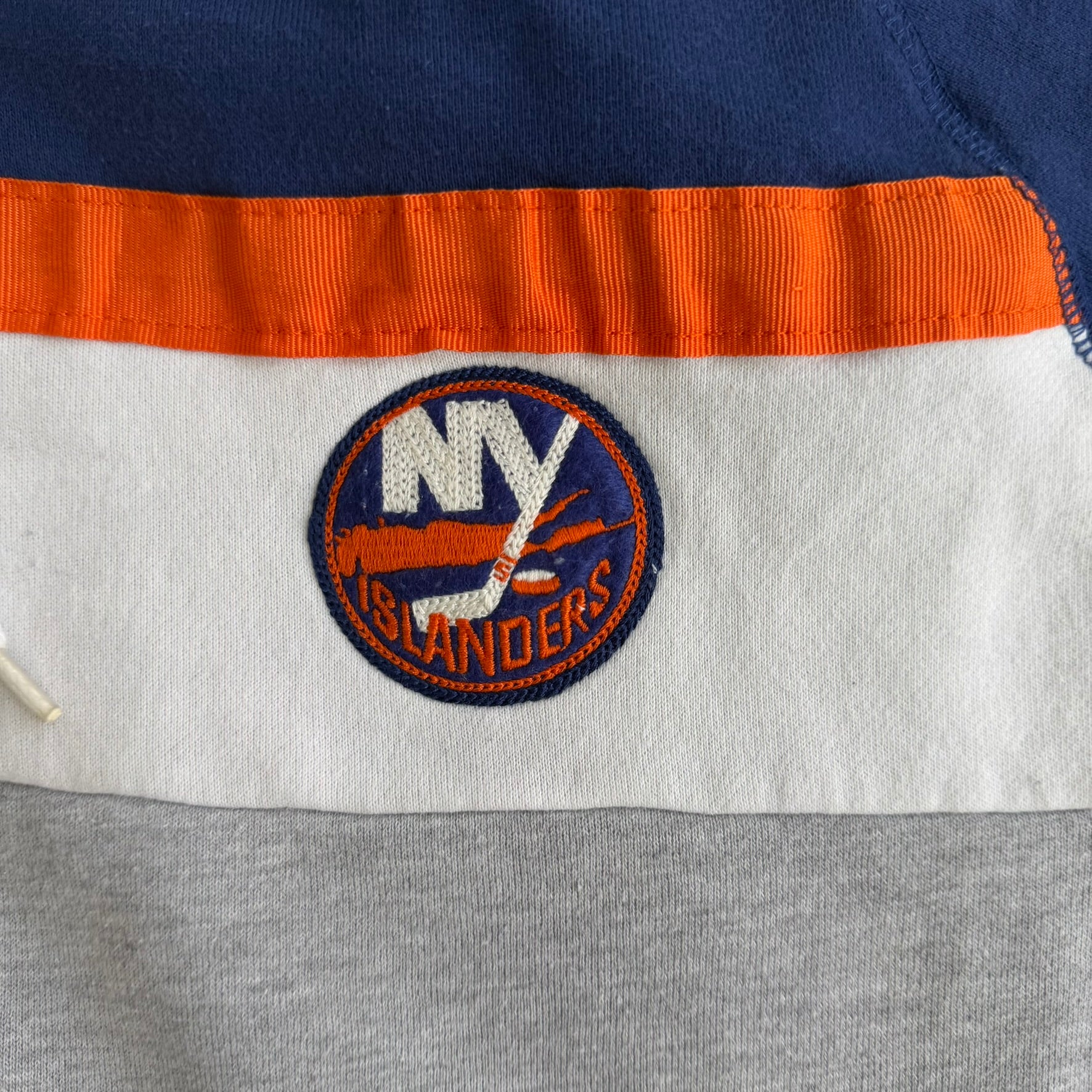 J- Vintage New York Islanders NHL CCM Embroidered Logo Zip Up Hoodie - 2XL