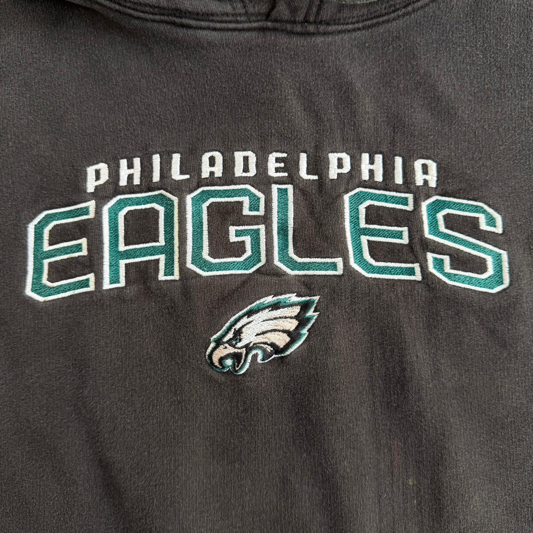 J- Vintage Philadelphia Eagles NFL Reebok Embroidered Logo & Text Hoodie - XL