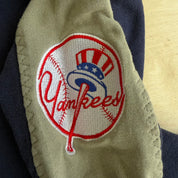 J- Vintage New York Yankees MLB Embroidered Logo Hoodie - XL