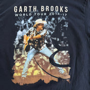 J- '17 Garth Brooks World Tour Picture Graphic Tee - L