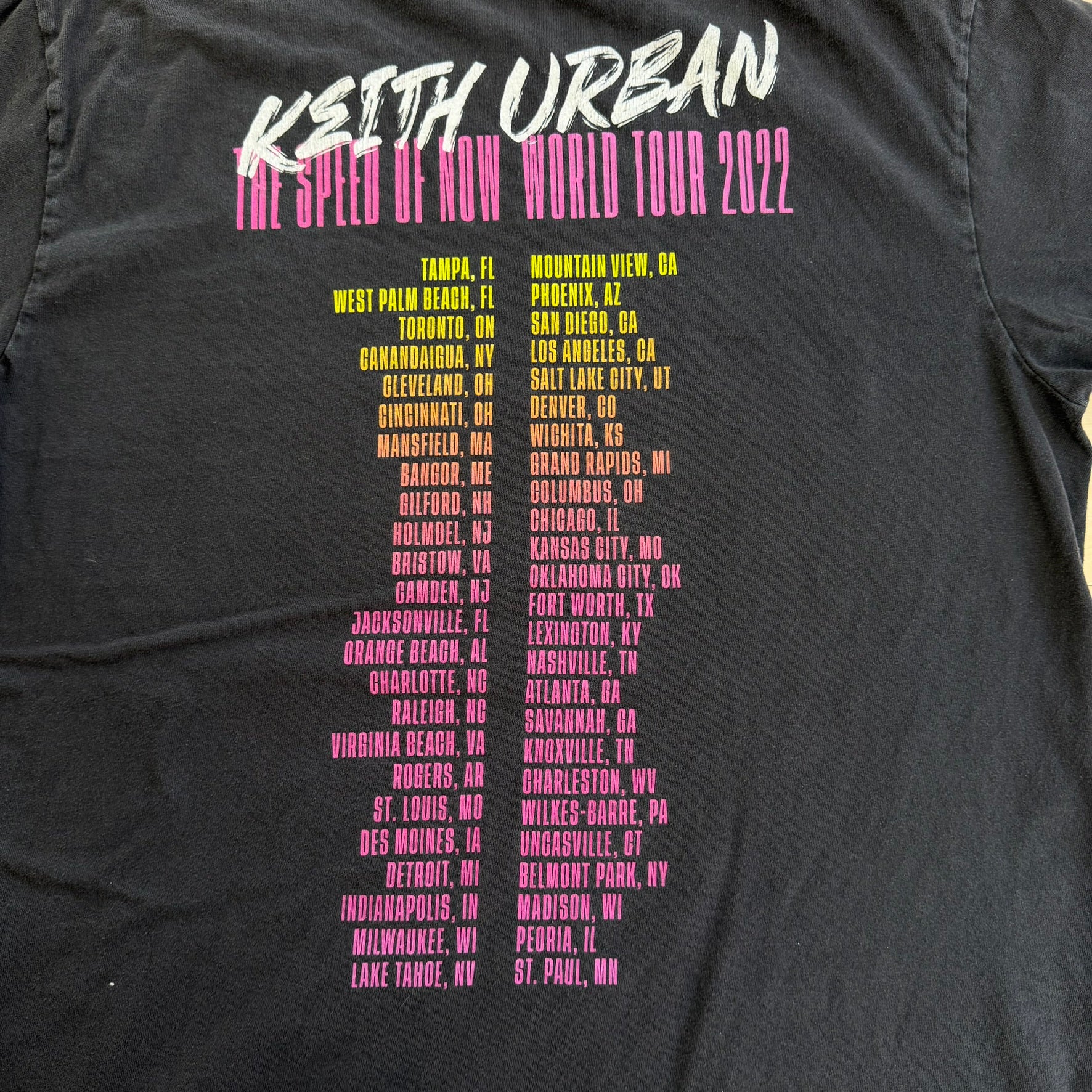 J- '22  Keith Urban The Speed Of Now Tour Picture Graphic Tee - L