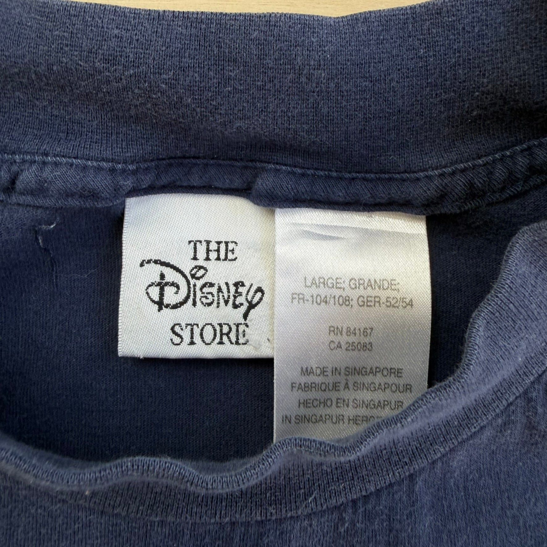J- Vintage Disney Dopey Embroidered Character & Text Graphic Tee - L