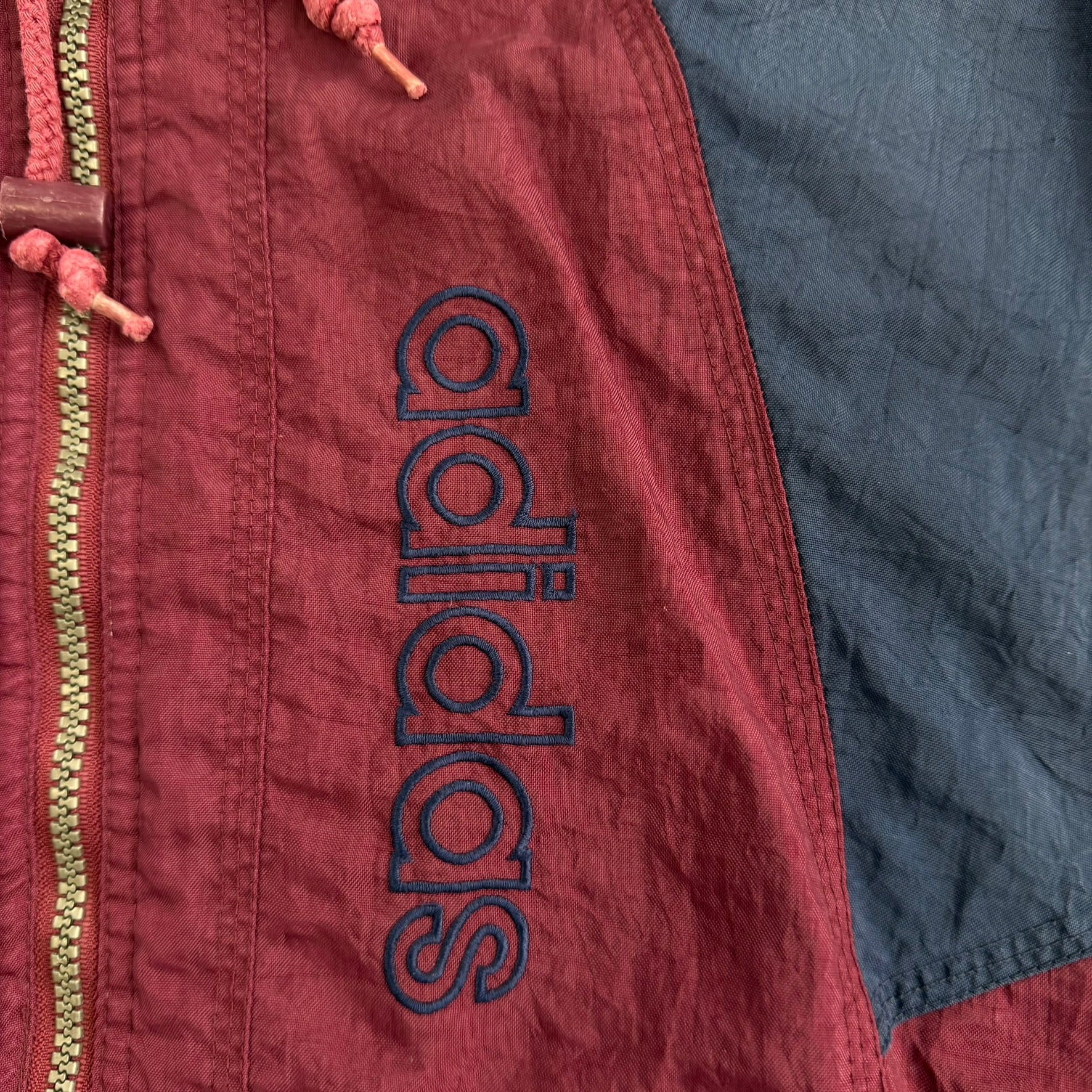 J- Vintage Adidas Maroon/Navy Hooded Zip Up Winter Jacket - XL