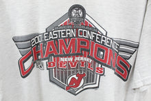 Load image into Gallery viewer, Z - Vintage 2001 Lee NHL New Jersey Devils Back 2 Back Eastern Conference Champs Tee
