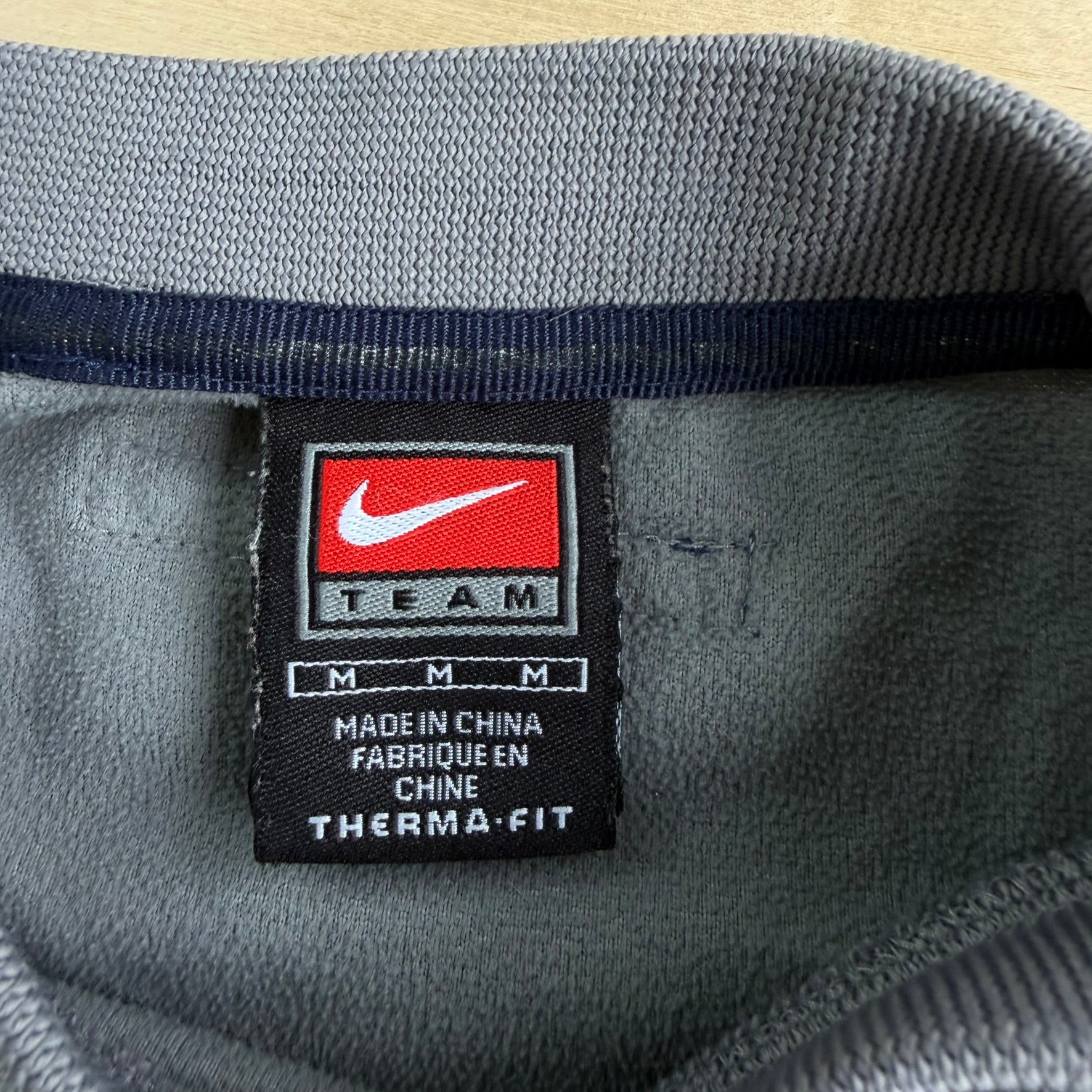 J- Vintage Nike Team University Of Michigan Embroidered Logo & Swoosh Pull Over Thermal Fit Polar Fleece - M