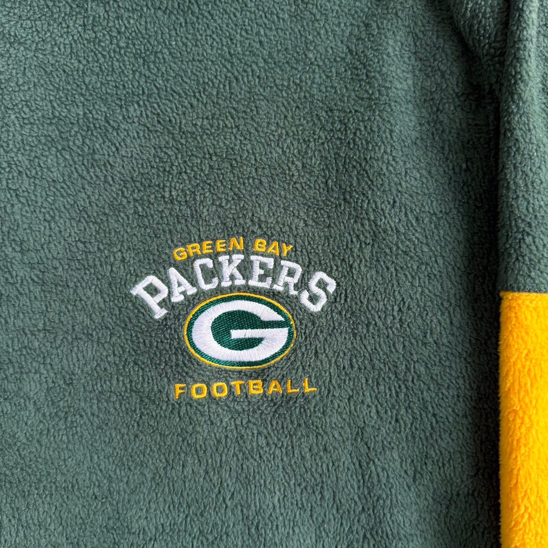 J- Vintage Green Bay Packers NFL Embroidered Logo Quarter Zip Polar Fleece - XL