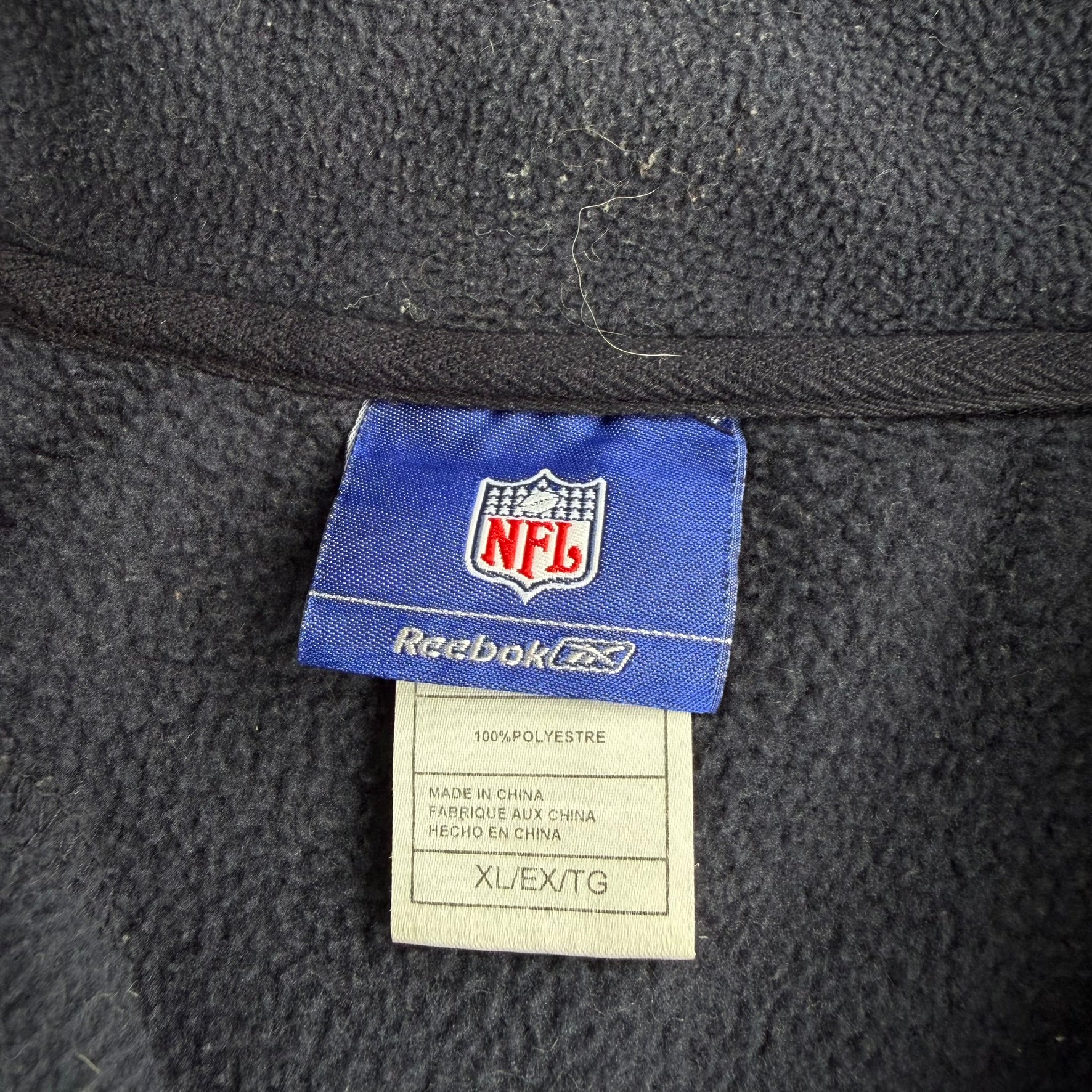 J- Vintage Seattle Seahawks NFL Reebok Embroidered Logo Quarter Zip Polar Fleece - XL
