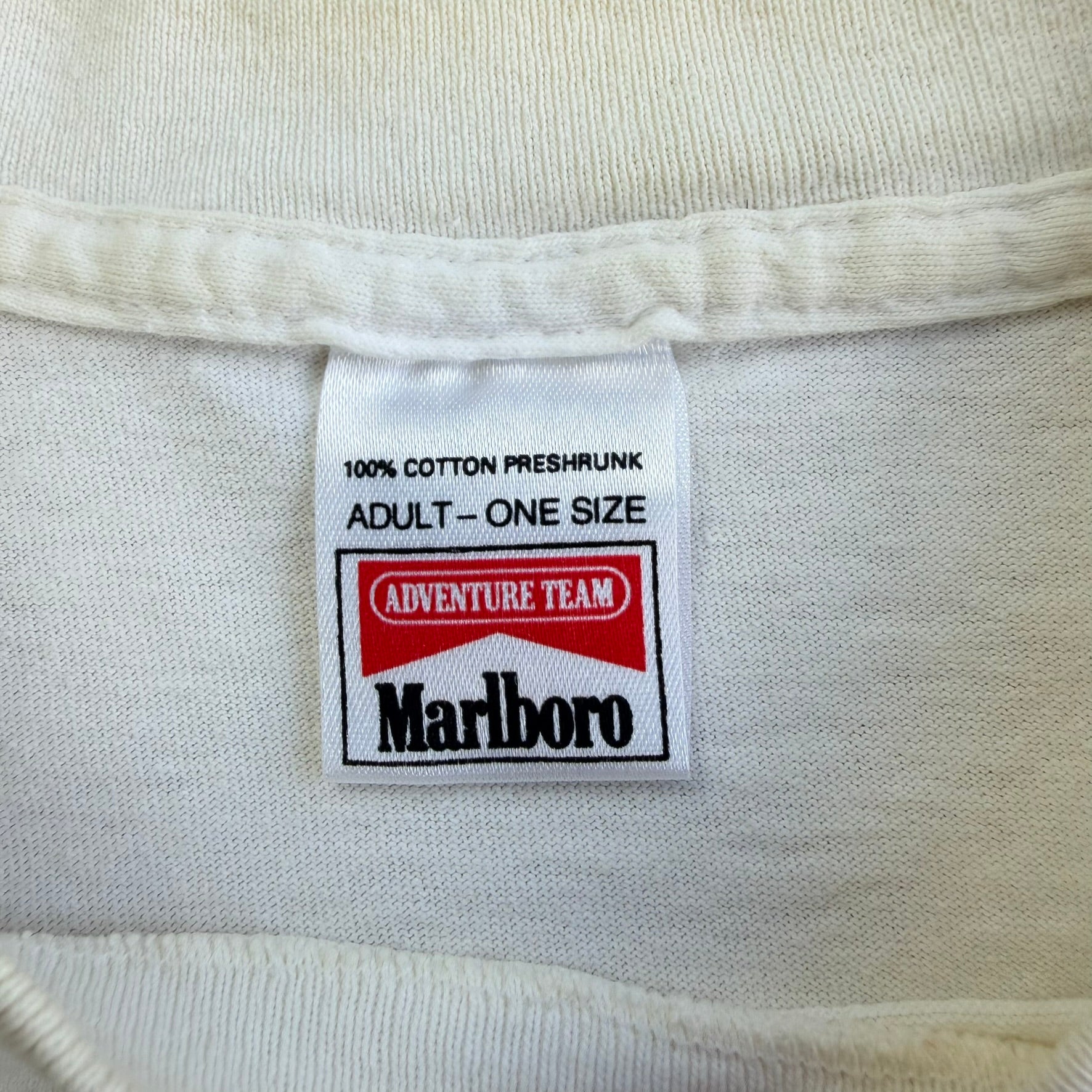 J- Vintage Marlboro Adventure Team Race Car Graphic Made In USA Single Stitch Pocket Tee - OSFA (fits L)