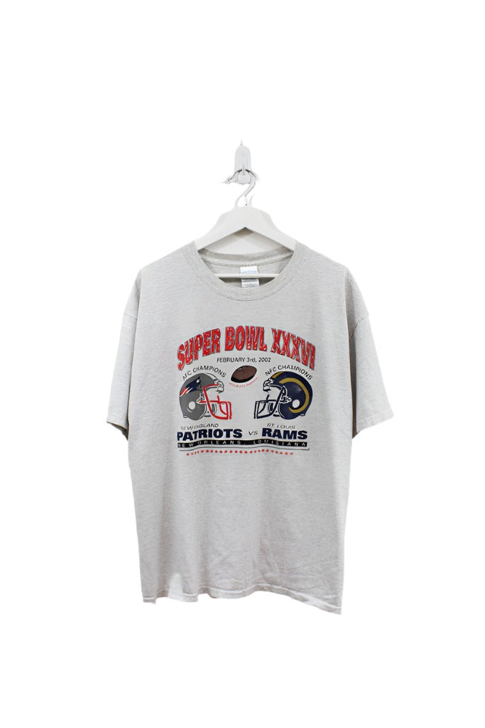 Z - Vintage 2002 NFL Patriots Vs Rams Super Bowl 36 Tee