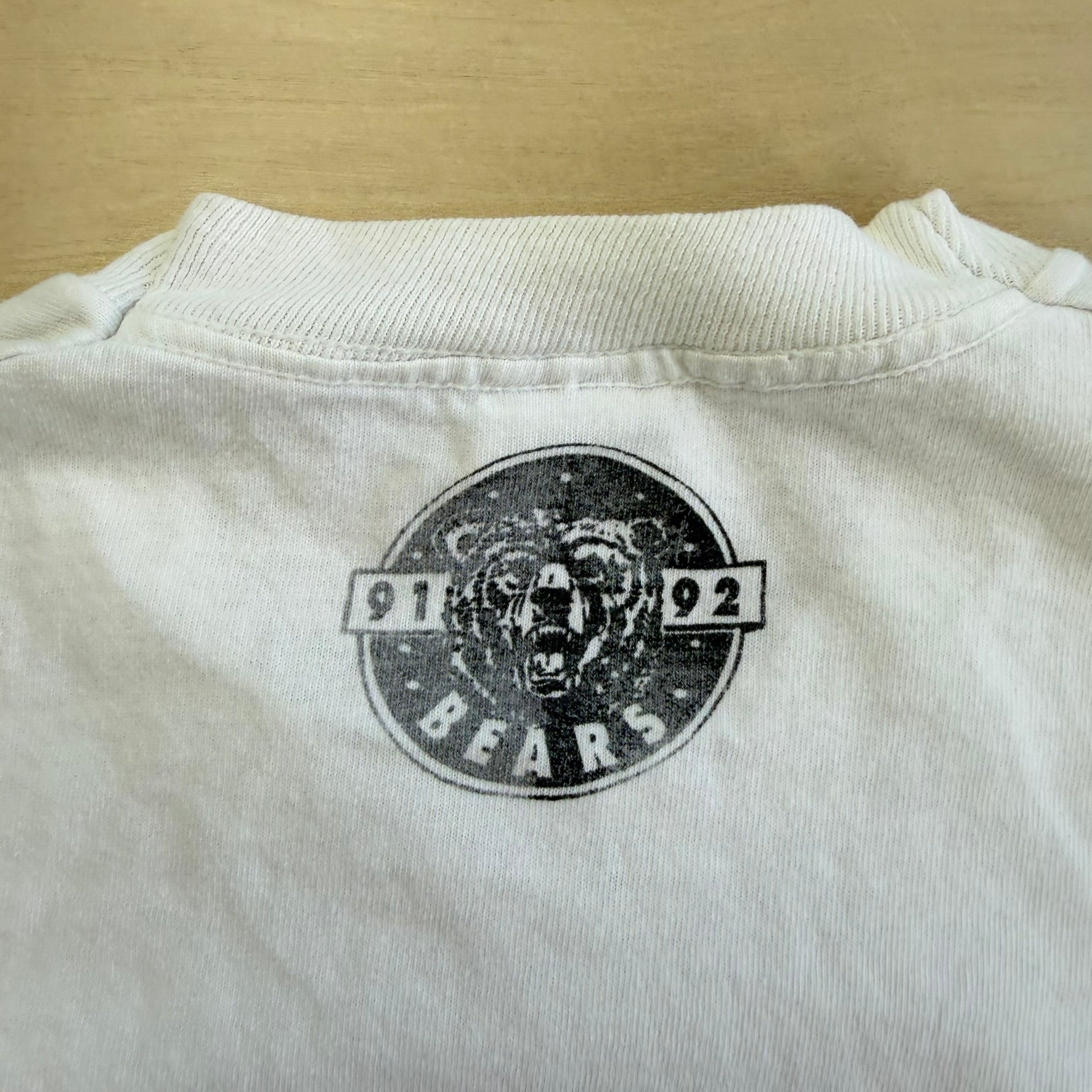 J- Vintage Bears Text & Graphic Single Stitch Tee - L