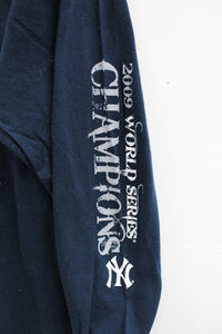 Z - 2009 MLB New York Yankees World Series Champs Long Sleeve Tee