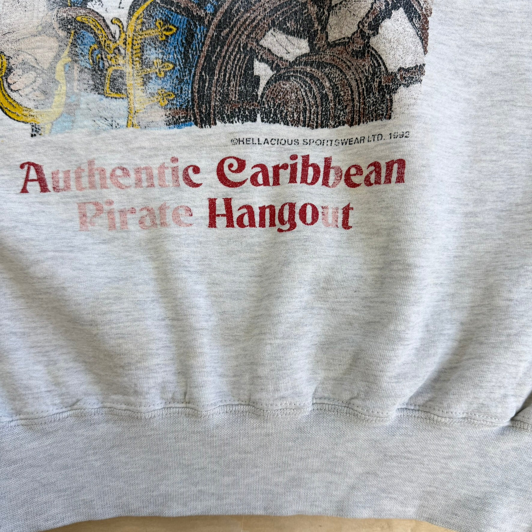J- Vintage '92 Hell Township Cayman Islands Graphic Made In USA Crewneck - XL
