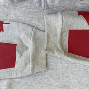 J- Vintage Canada Flags & Wolf Print Edmonton Canada Graphic Crewneck - L