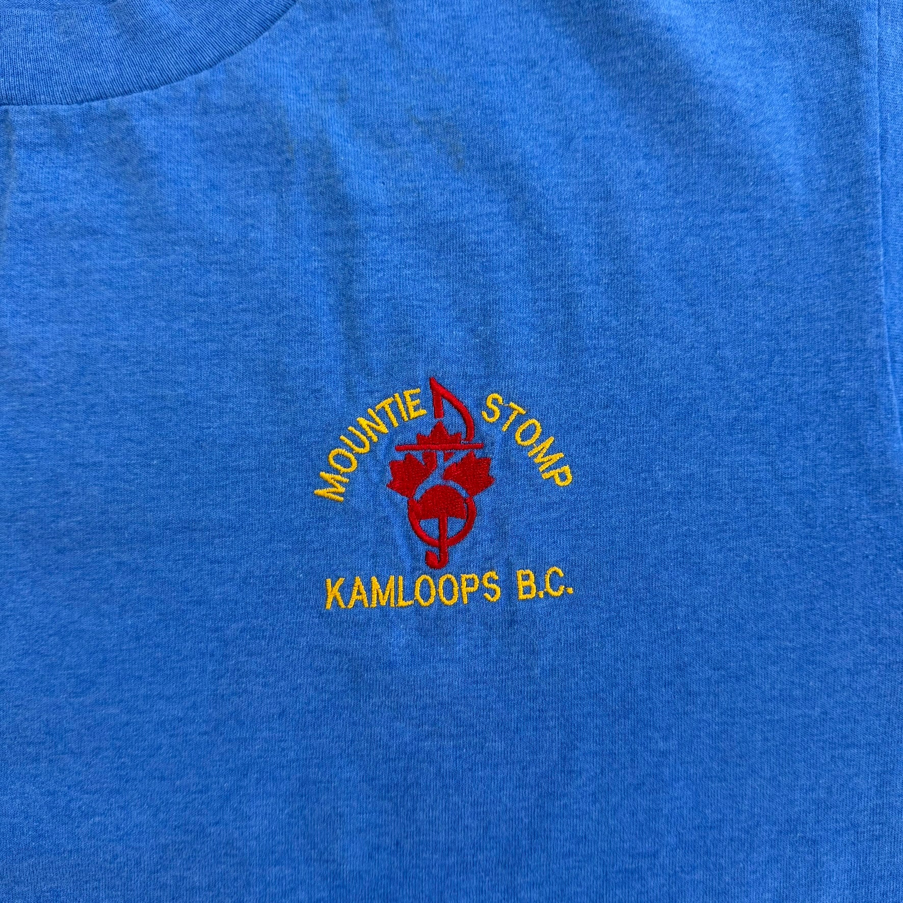J- Vintage Mountie Stomp Kamloops BC Graphic Made In USA Single Stitch Tee - L