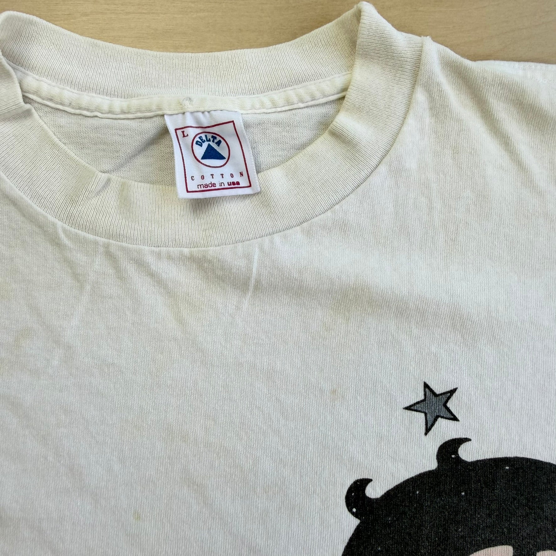 J- Vintage '93 Betty Boop Theatre On Hay Market Graphic Made In USA Single Stitch Tee - L