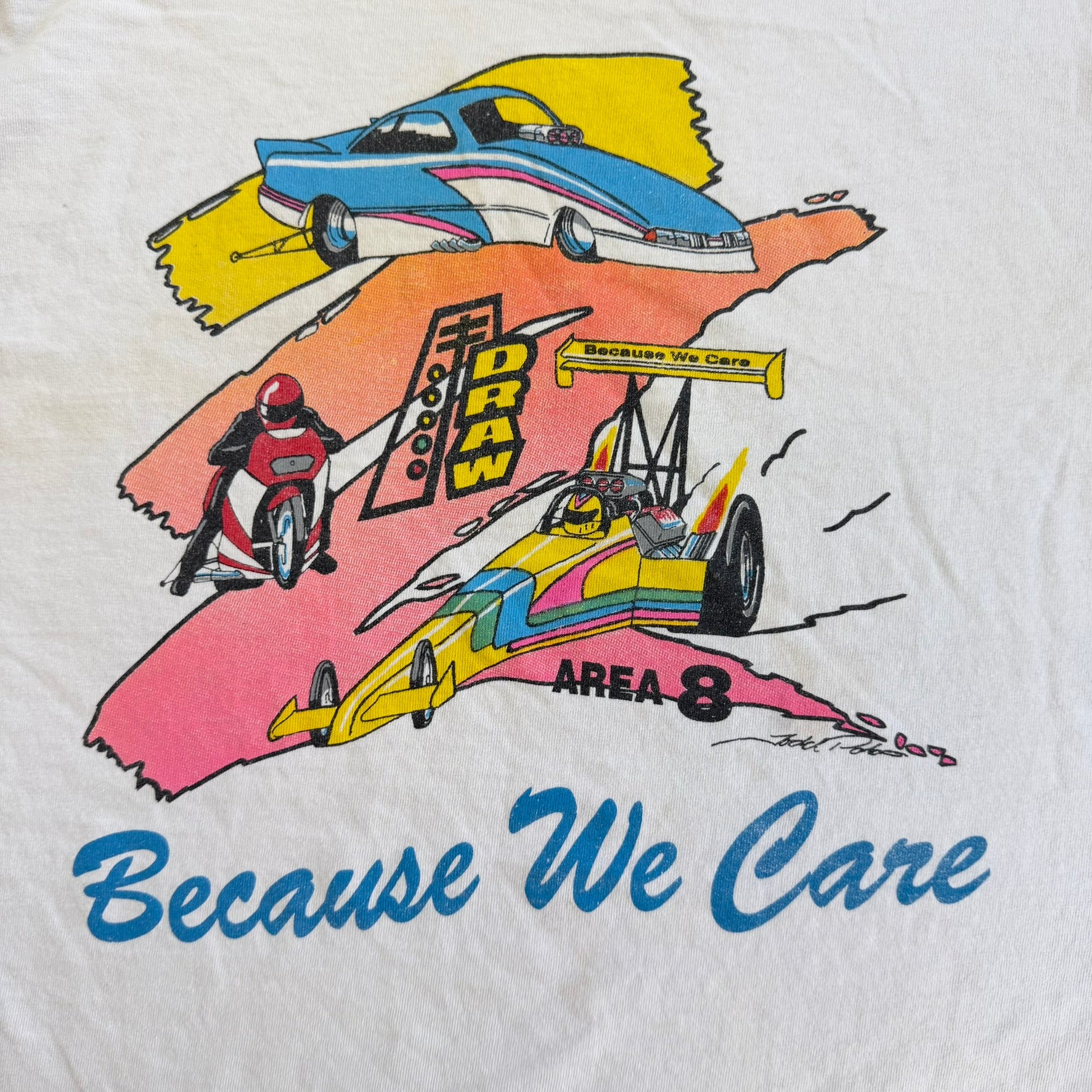 J- Vintage Area 8 Draw Cars & Speed Bike Graphic Single Stitch Tee - L