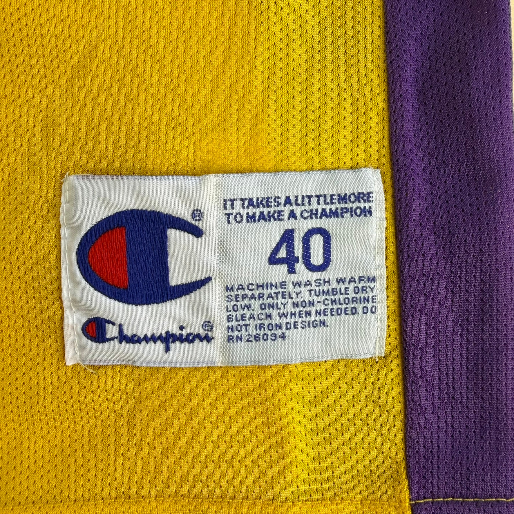 J- Vintage 90s Los Angeles Lakers Shaquille O'Neal NBA Champion Basketball Jersey - M